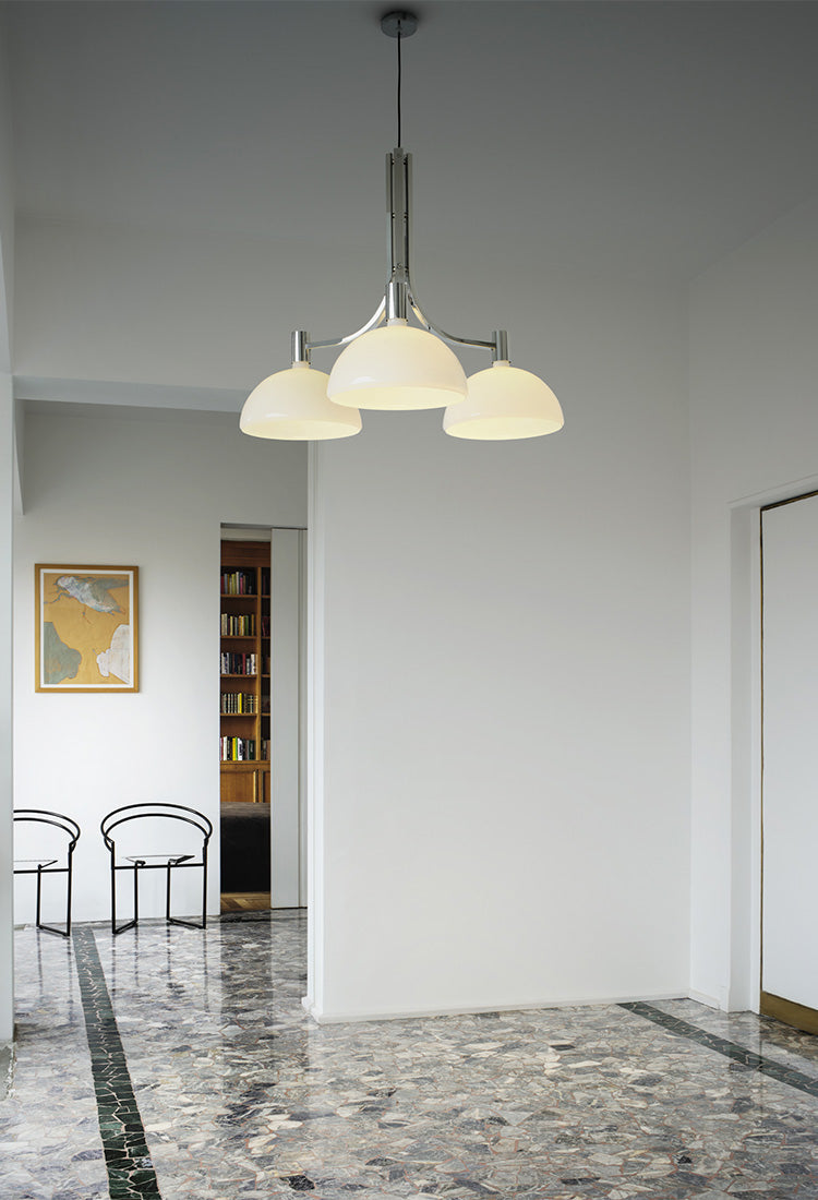 AS43C Kronleuchterchrom mit weißem Glas