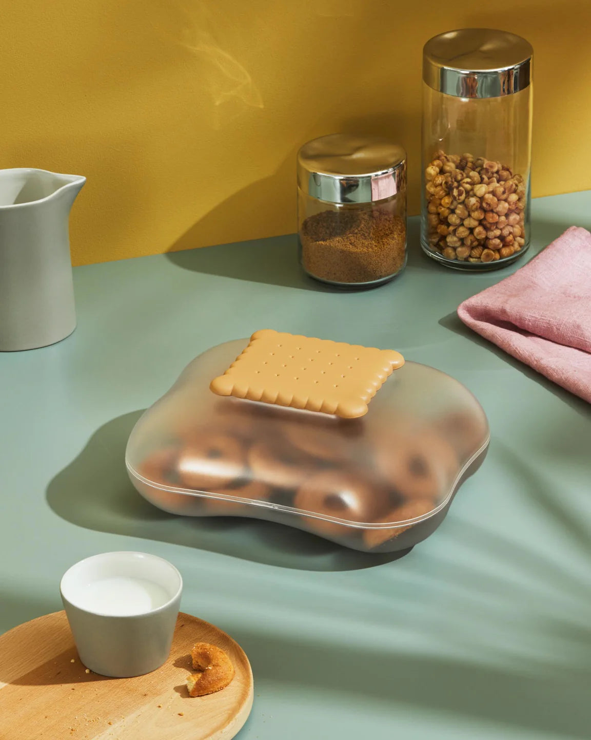De MARY BISCUIT koekjesdoos halfdoorzichtig