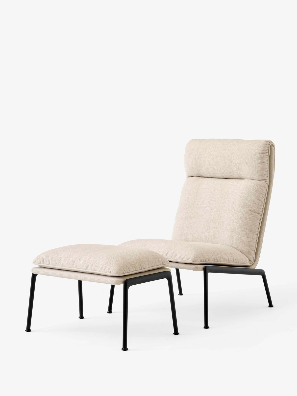 Fauteuil MUNO LN16 gestoffeerd met een zwarte basis