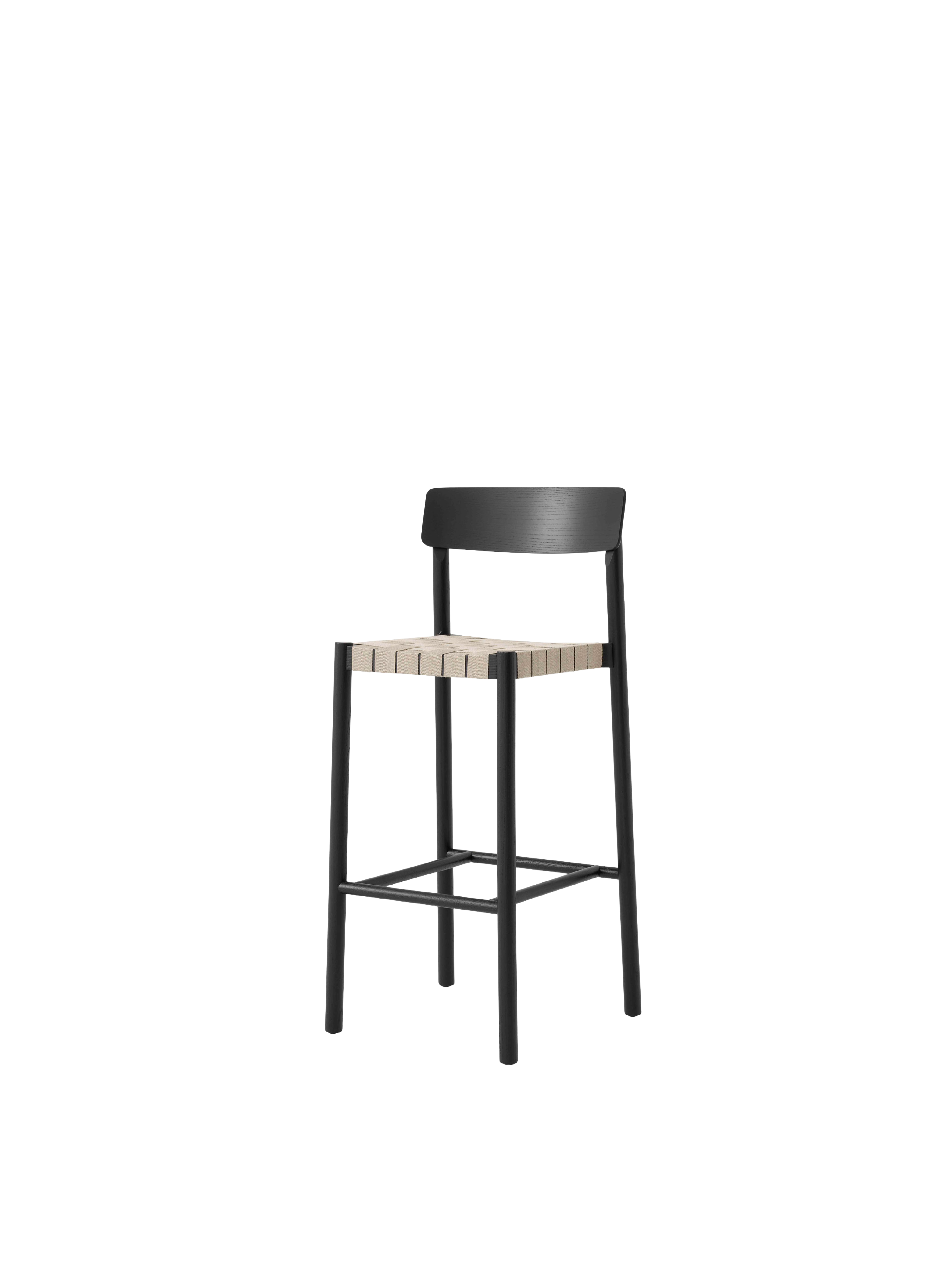 Hocker BETTY beige geweven zitting met zwart gelakt esdoorn