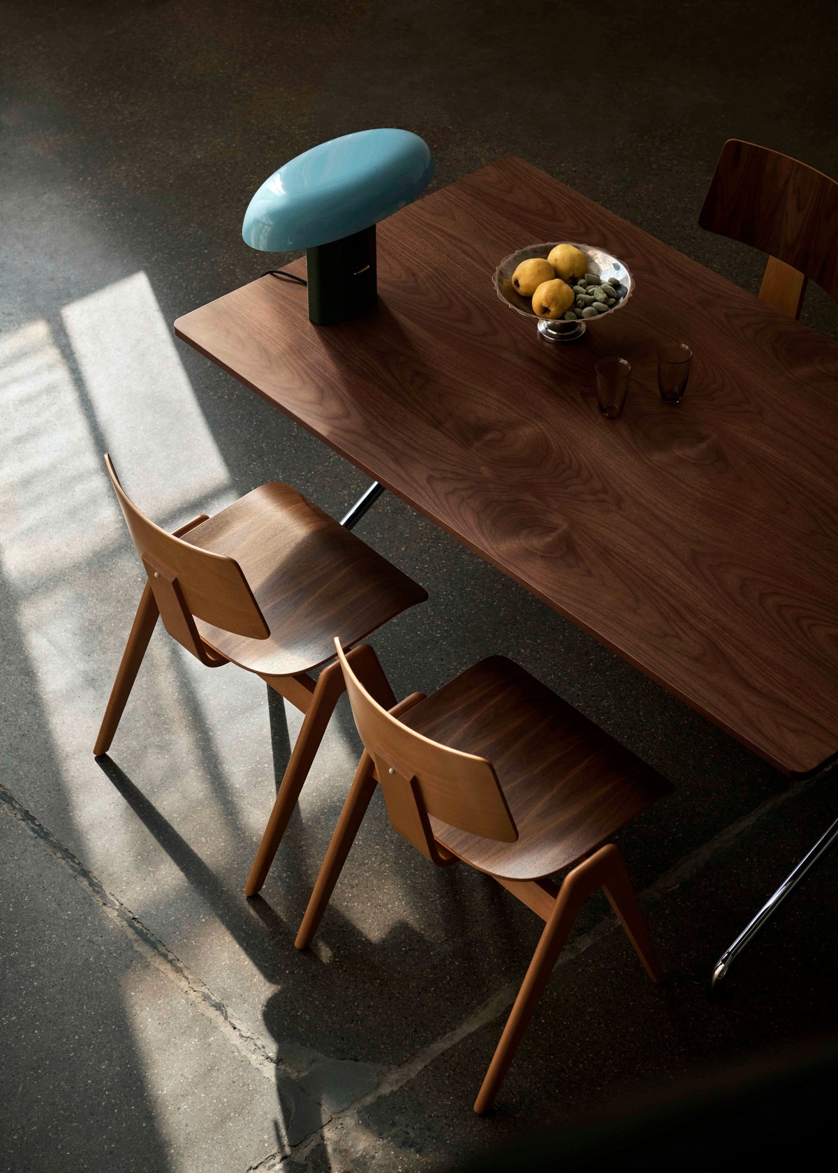 Gecoate eiken PAVILION tafel met verchroomde basis