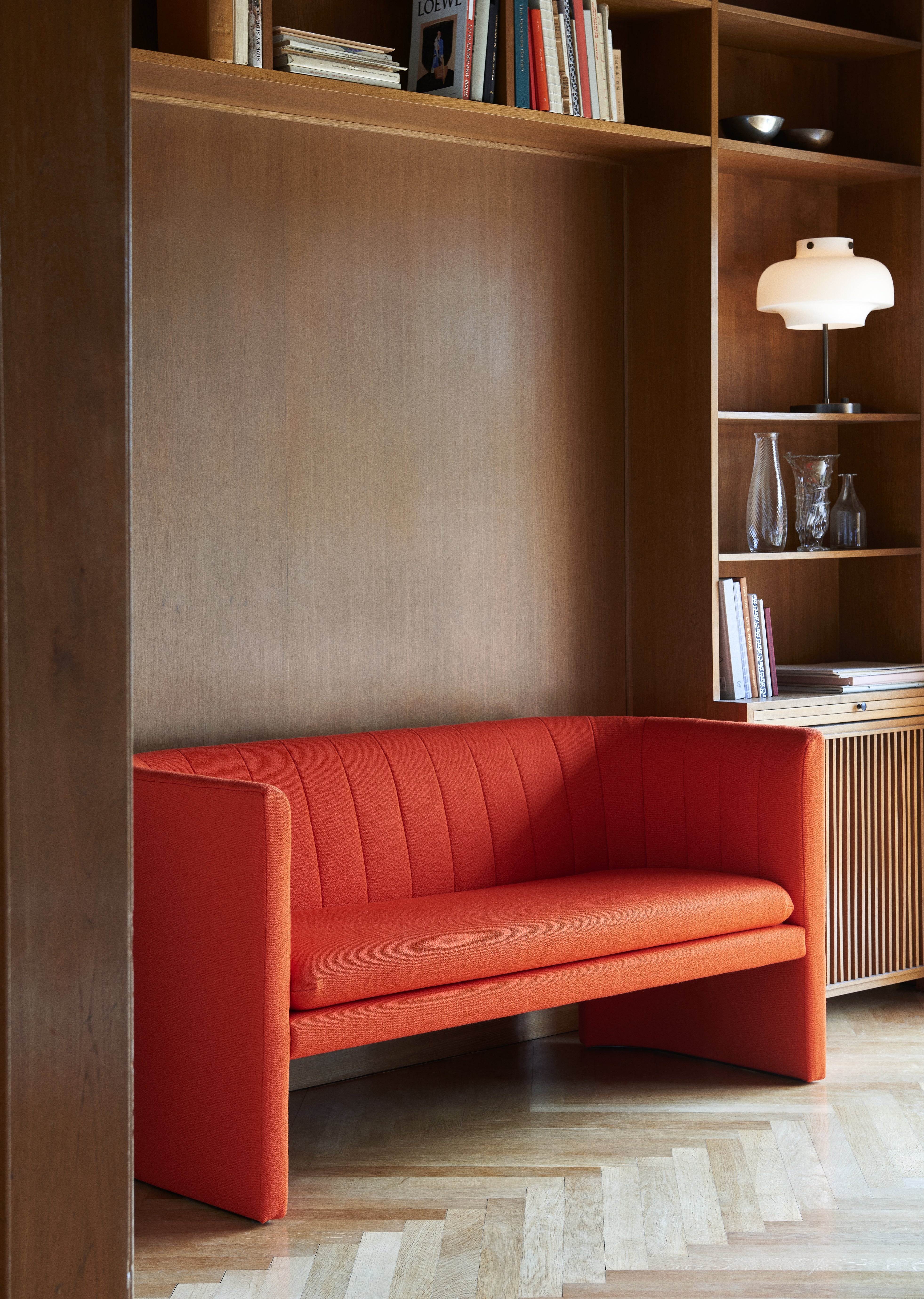 Hanglamp COPENHAGEN met opalen glazen kap en bronzen afwerking