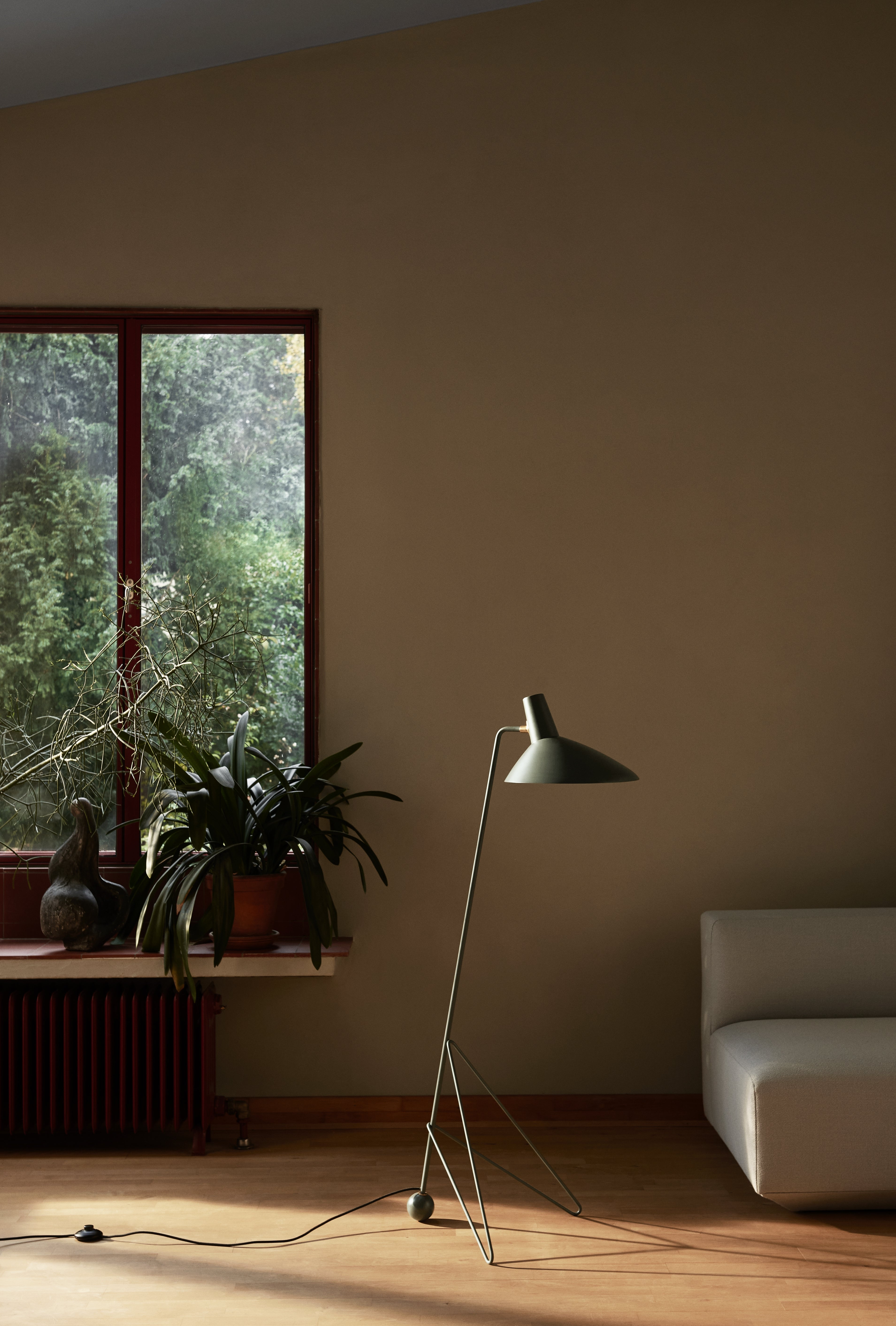 Vloerlamp TRIPOD HM8 zwart