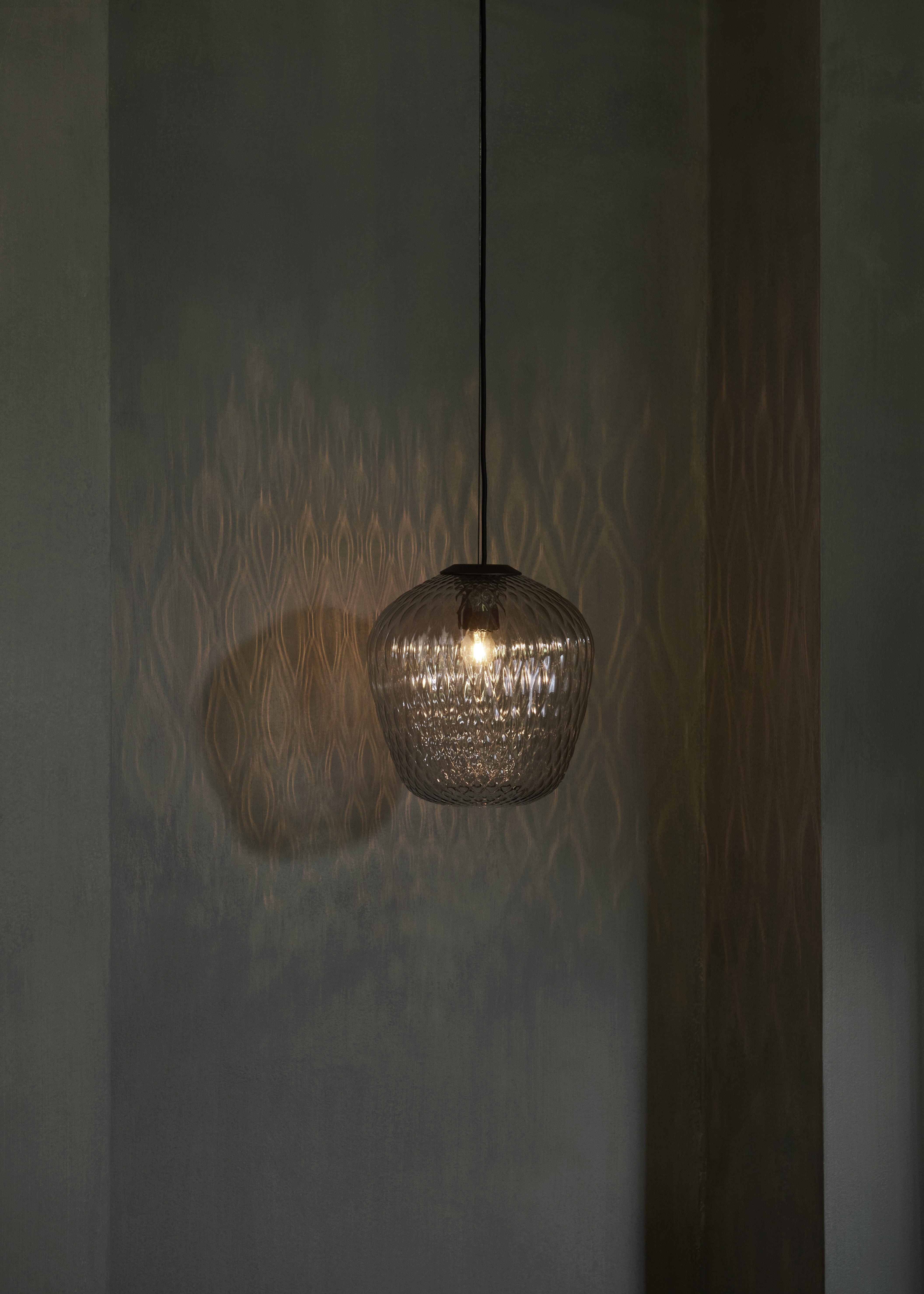 Hanglamp BLOWN glanzende kap