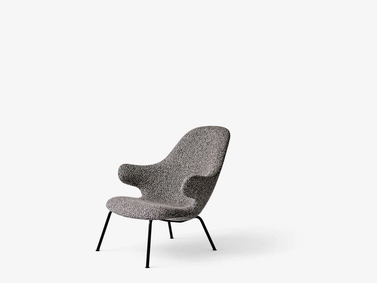 Fauteuil CATCH JH14 gestoffeerd met een zwarte basis