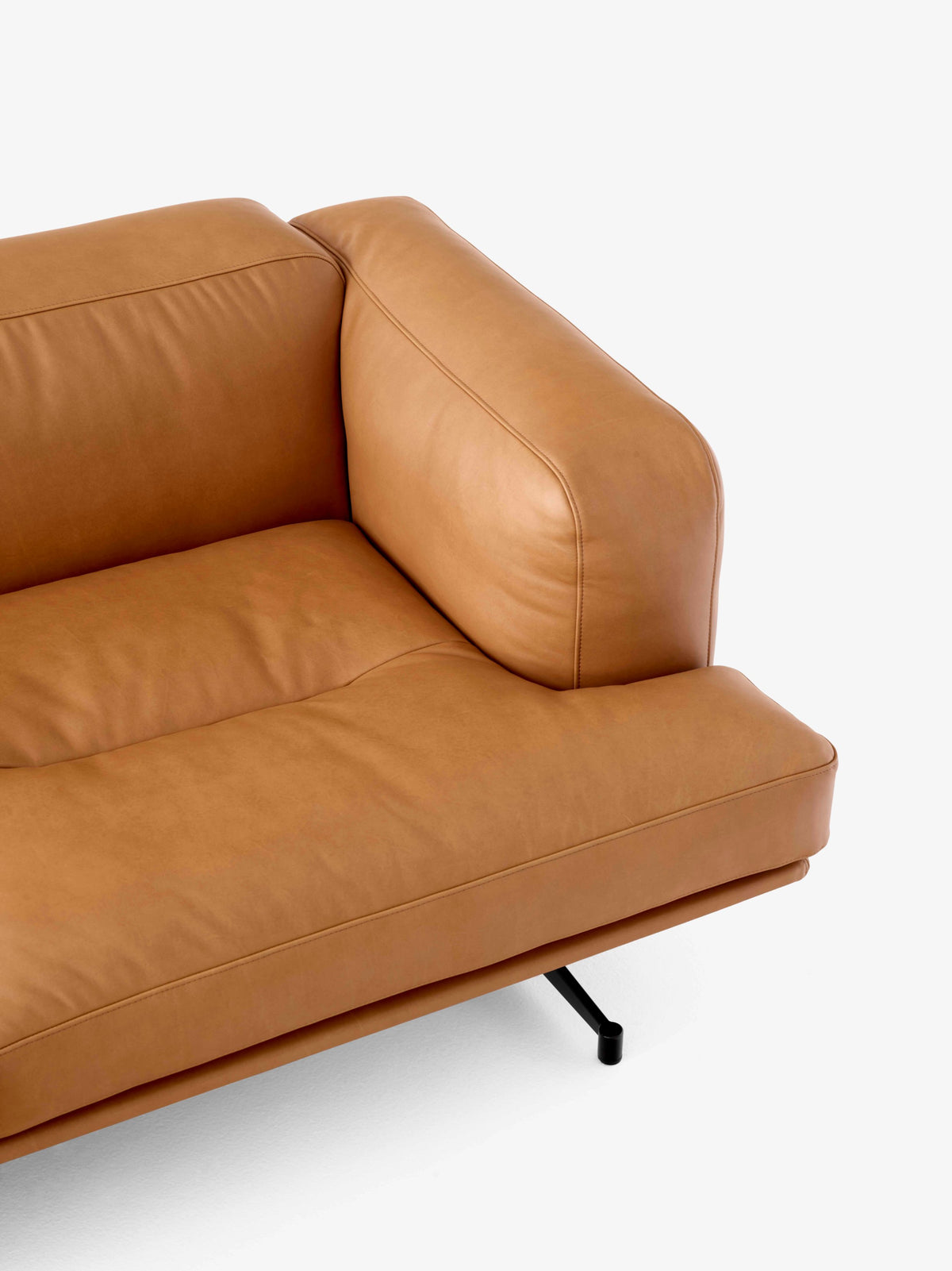 Sofa 2-zits INLAND AV22 gestoffeerd met een zwarte basis