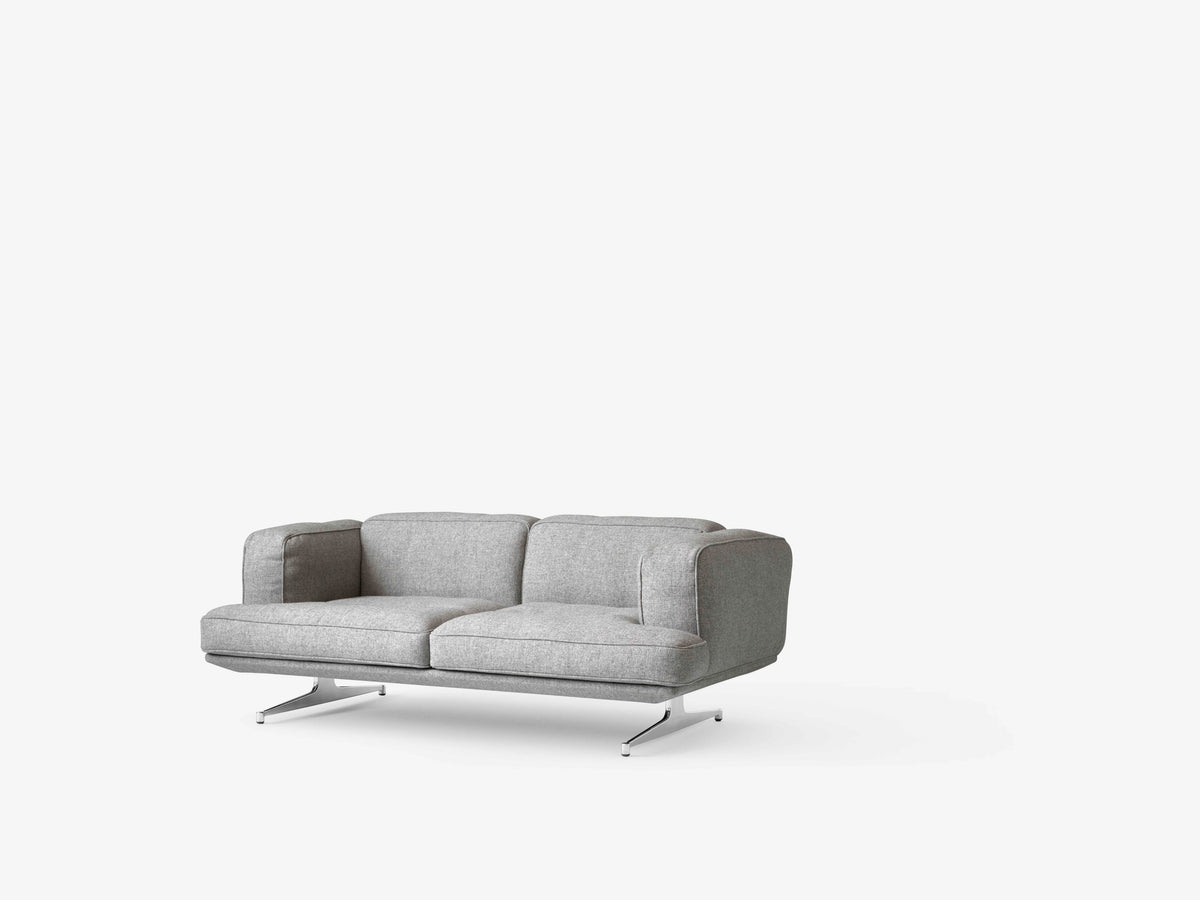 Sofa 2-zits INLAND AV22 gestoffeerd met een aluminium basis