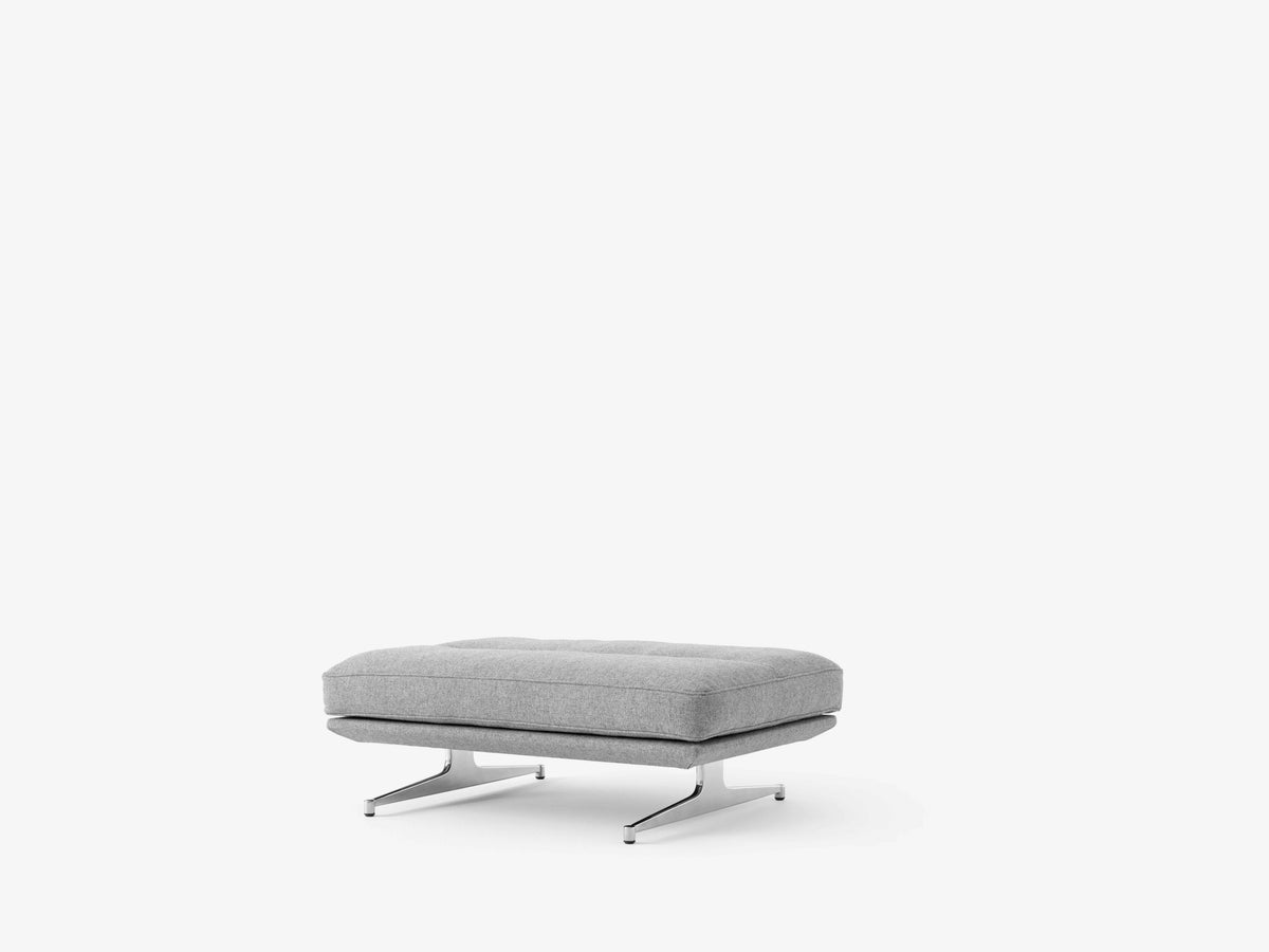 Hocker INLAND AV32 gestoffeerd met een aluminium basis