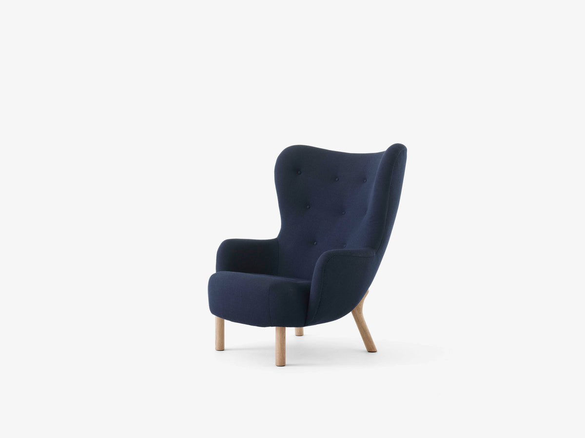 Fauteuil PETRA VB3 gestoffeerd met eiken basis