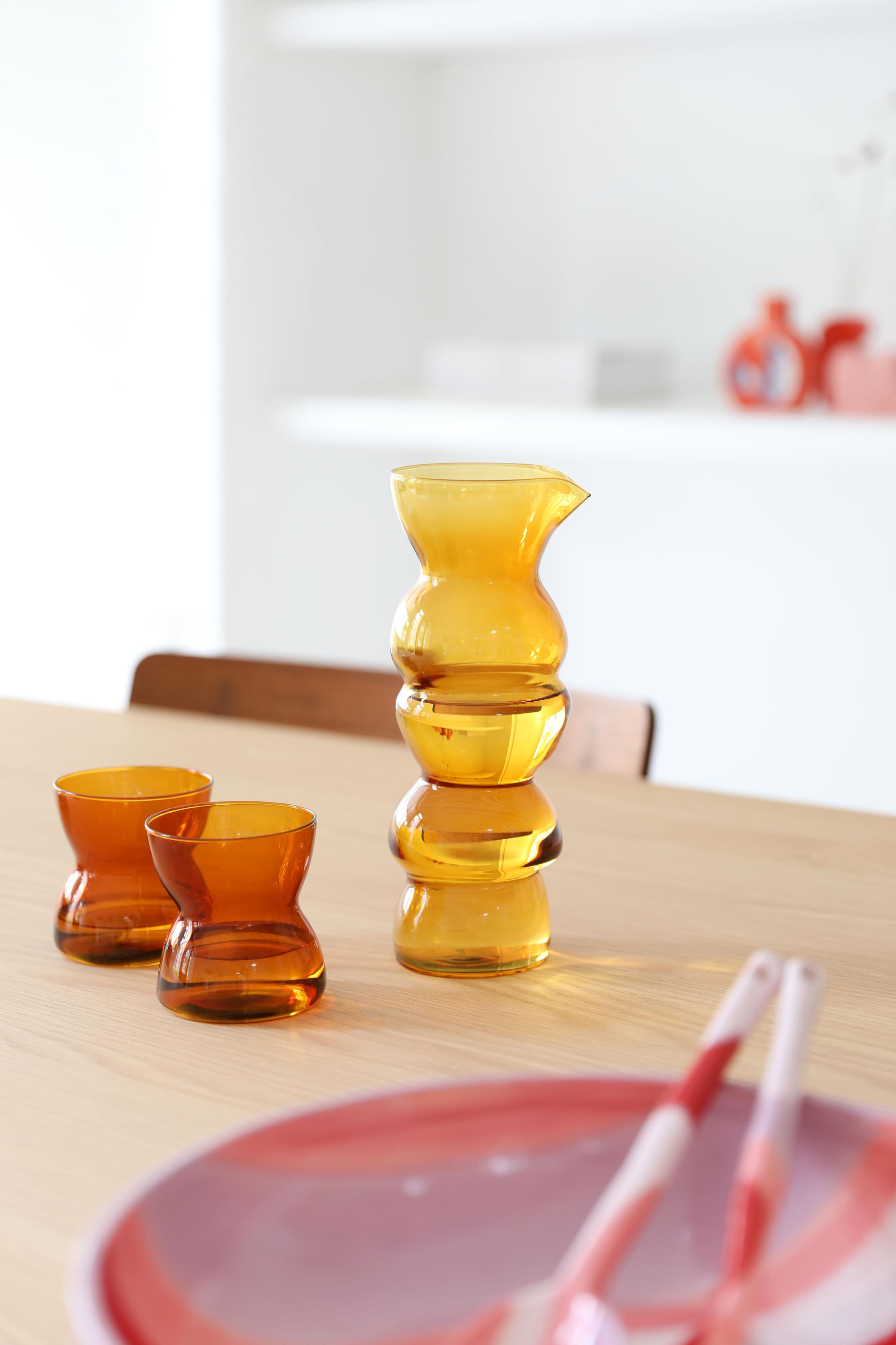Karafka TOTEM amberkleurig glas