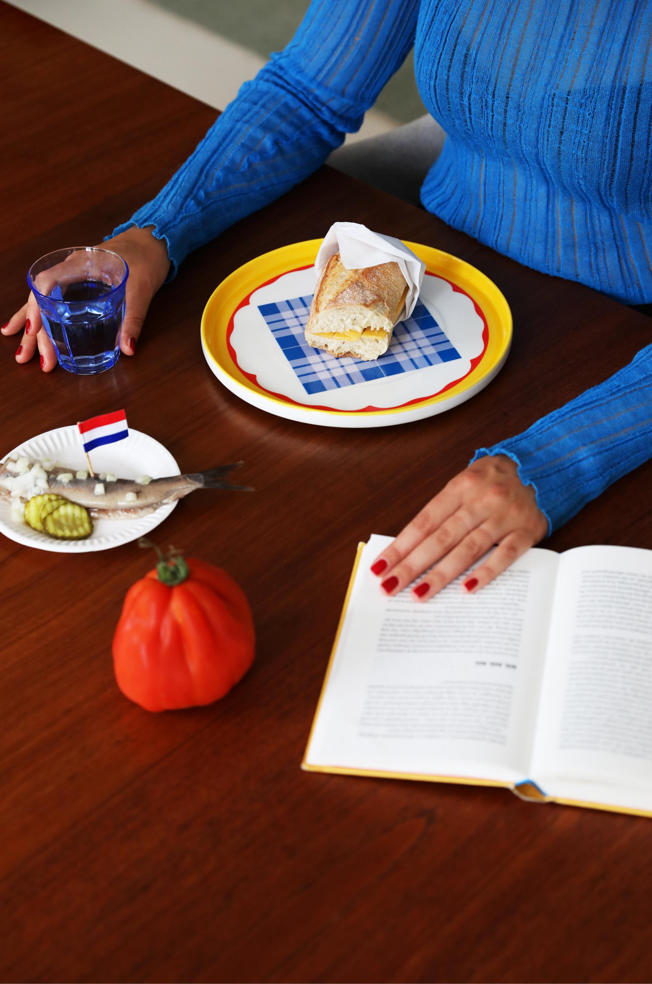 Essplatte DAYDREAM WAVE blau mit Weiß und Orange