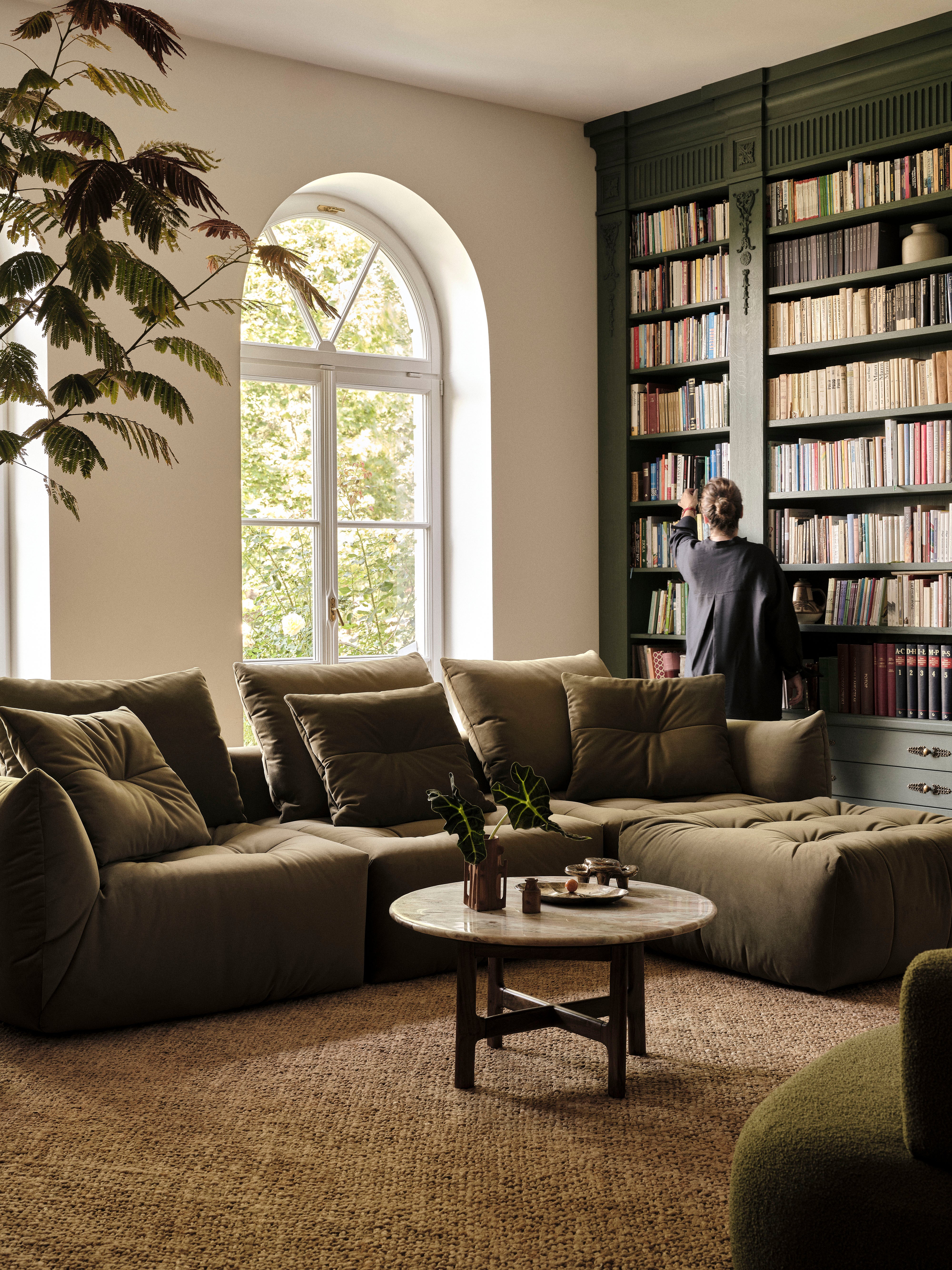 Modulares Samtsofa BLOOM - linkes Element in Hellblau
