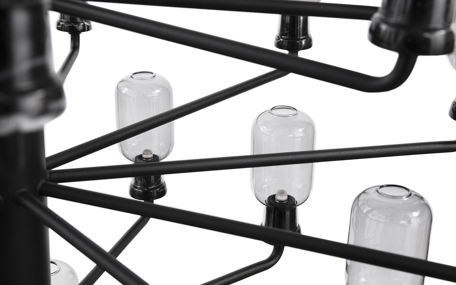 Hanglamp AMP rokerig glas met zwarte marmer