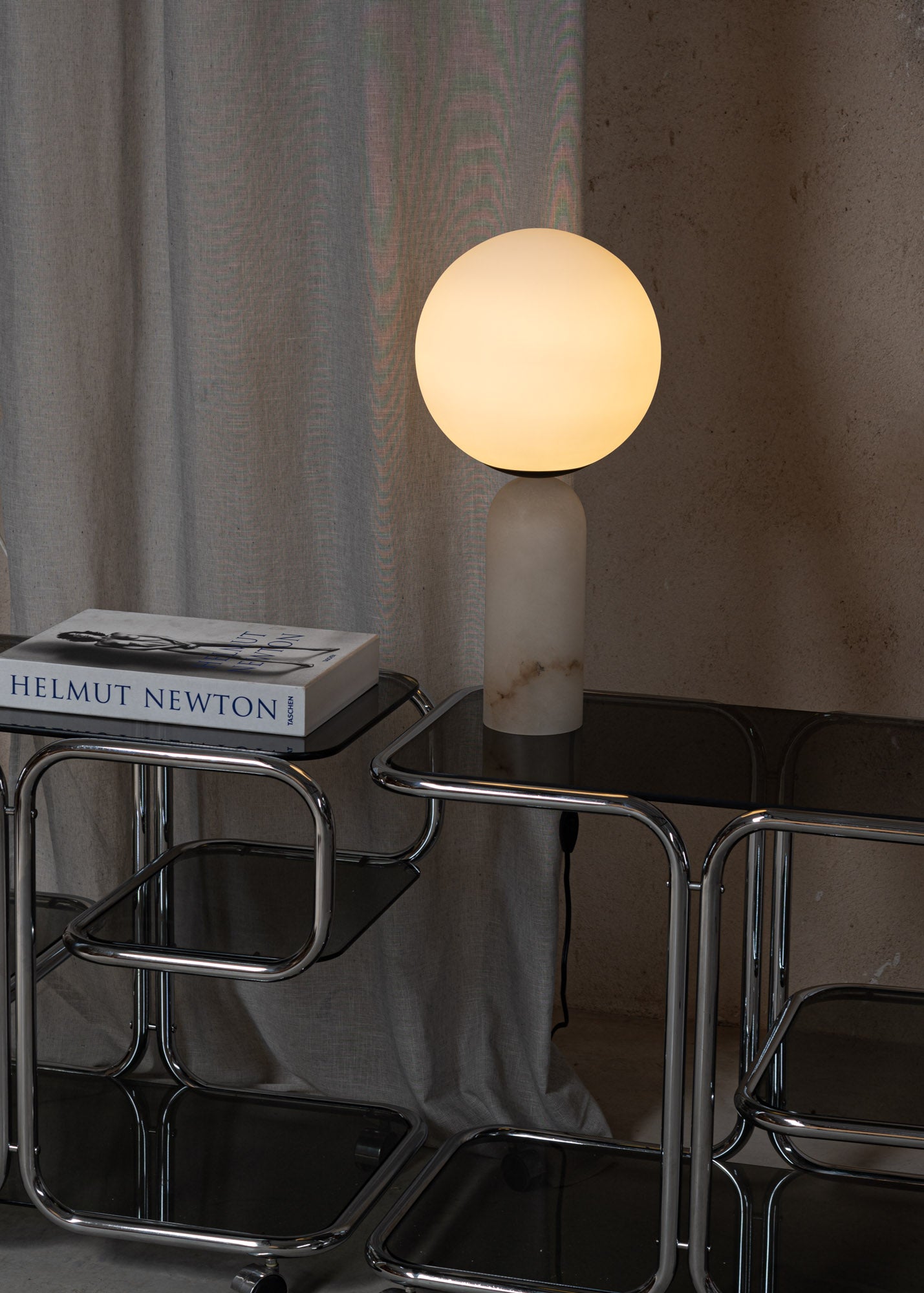 ATLAS Table Lamp White Alabaster