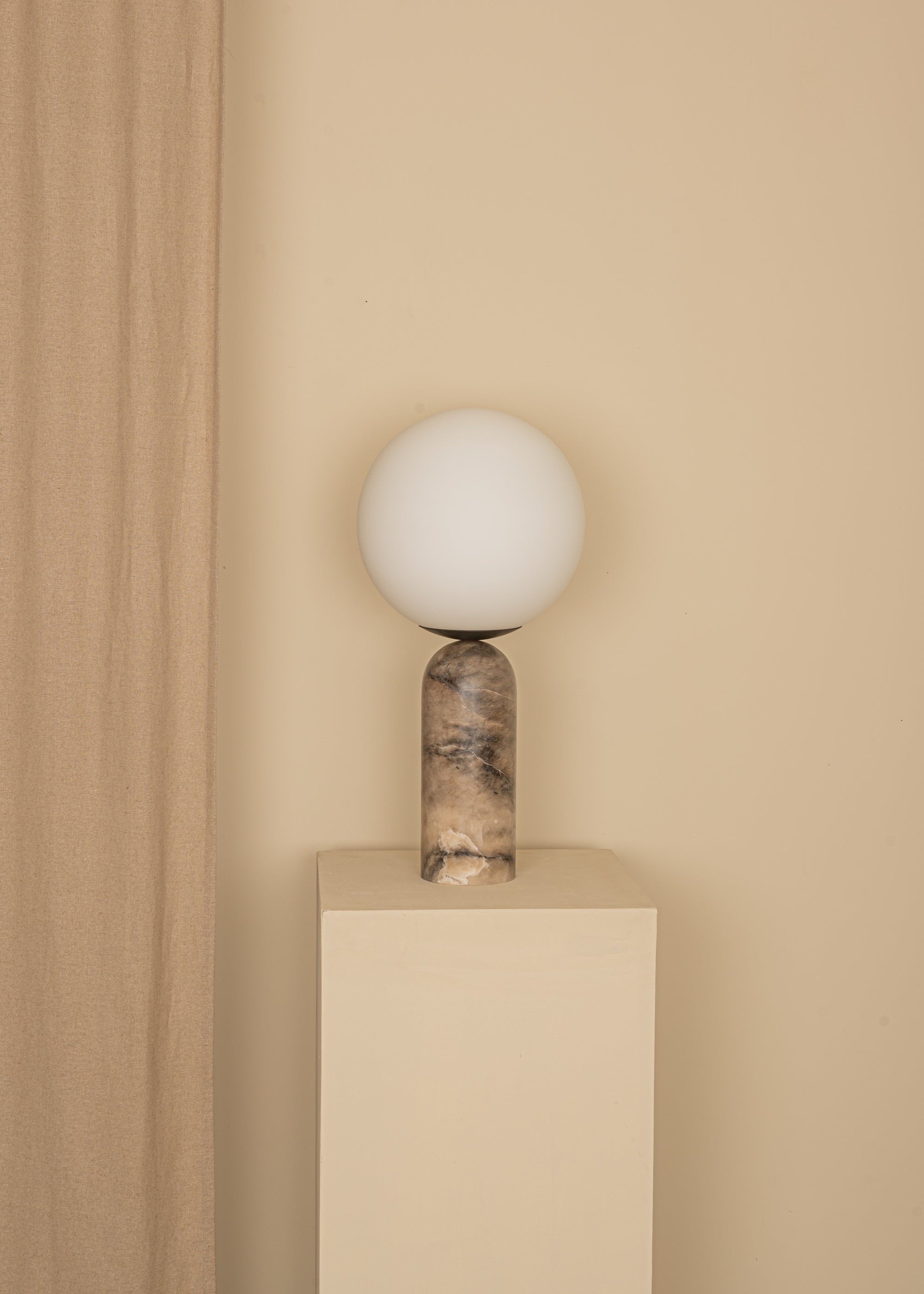 ATLAS Table Lamp Dark Beige Alabaster