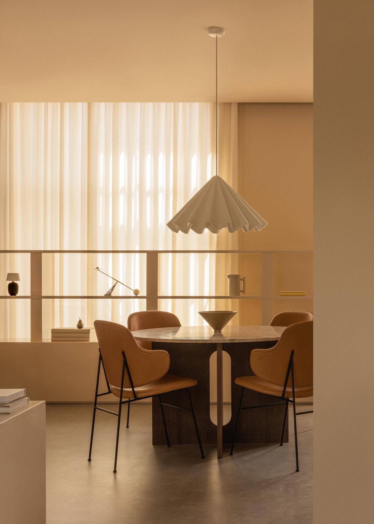 PENGUIN Chair beige boucle