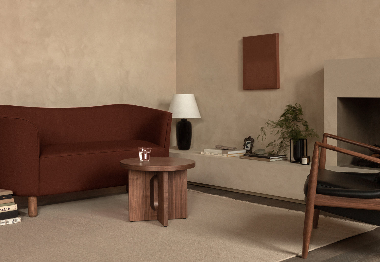 Sofa MINGLE braunes Schafsleder mit Eichenbasis