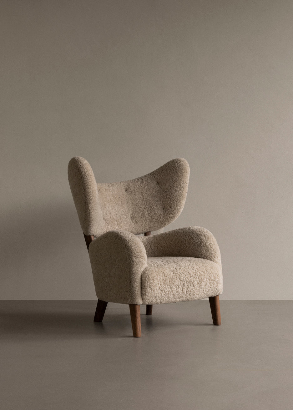 MY OWN CHAIR Armchair sheep leather with oak base