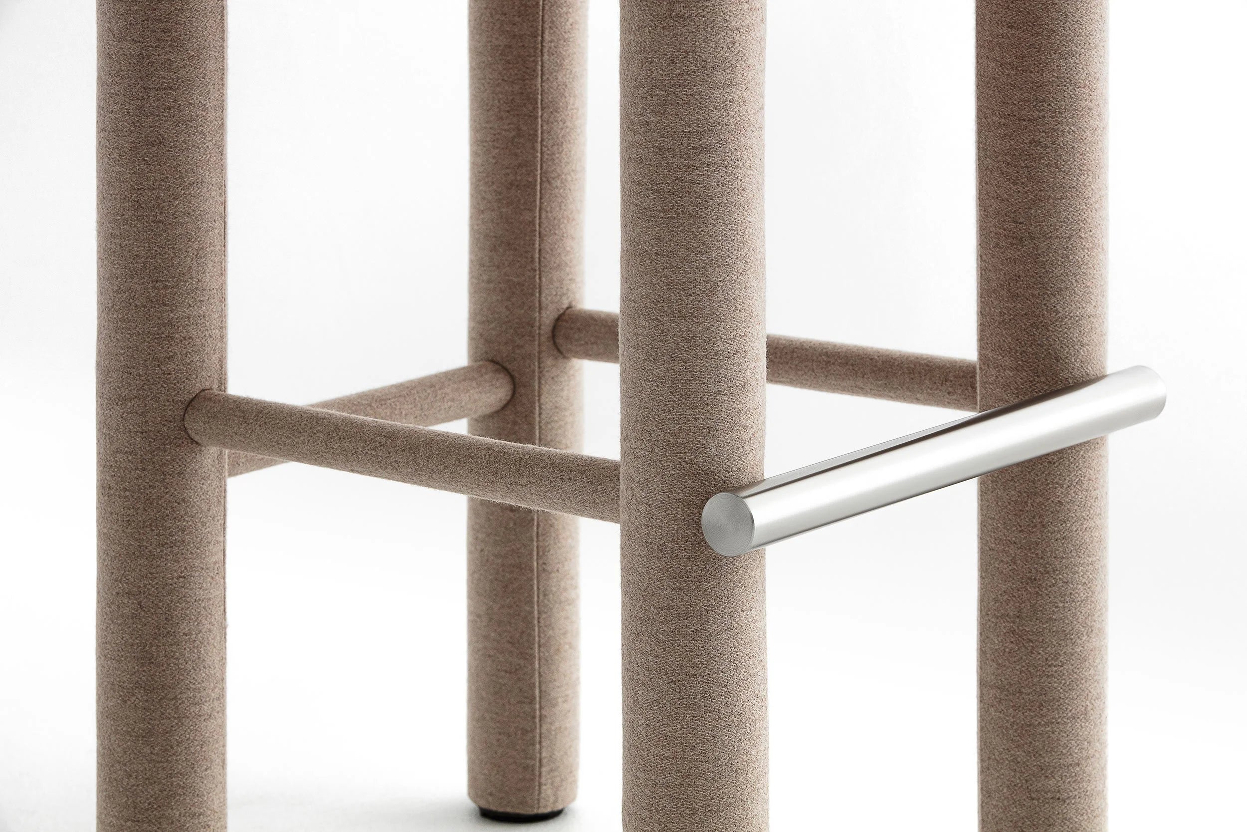 Upholstered Bar Stool GROPIUS CS1