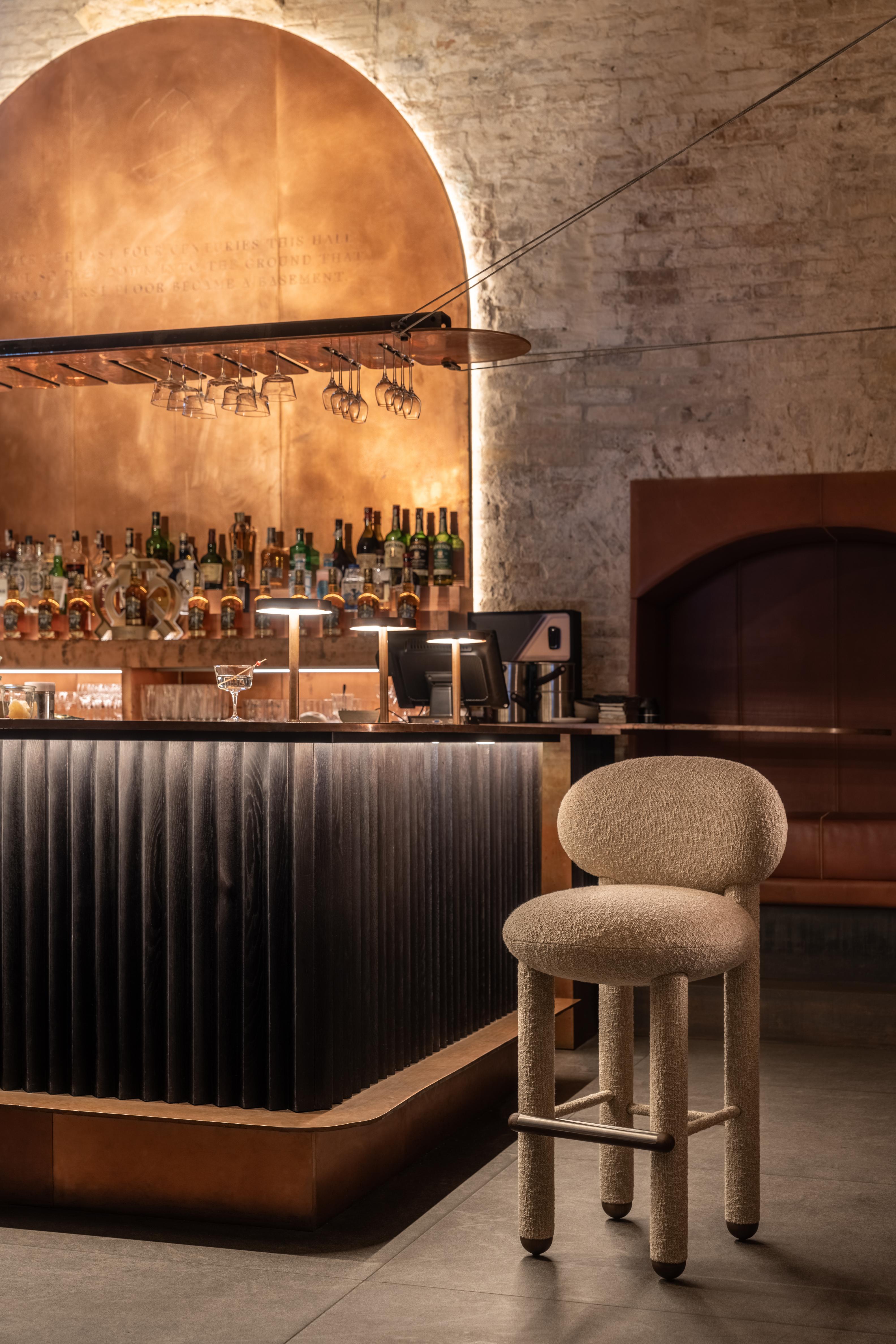 Gestoffeerde barkruk FLOCK CS1