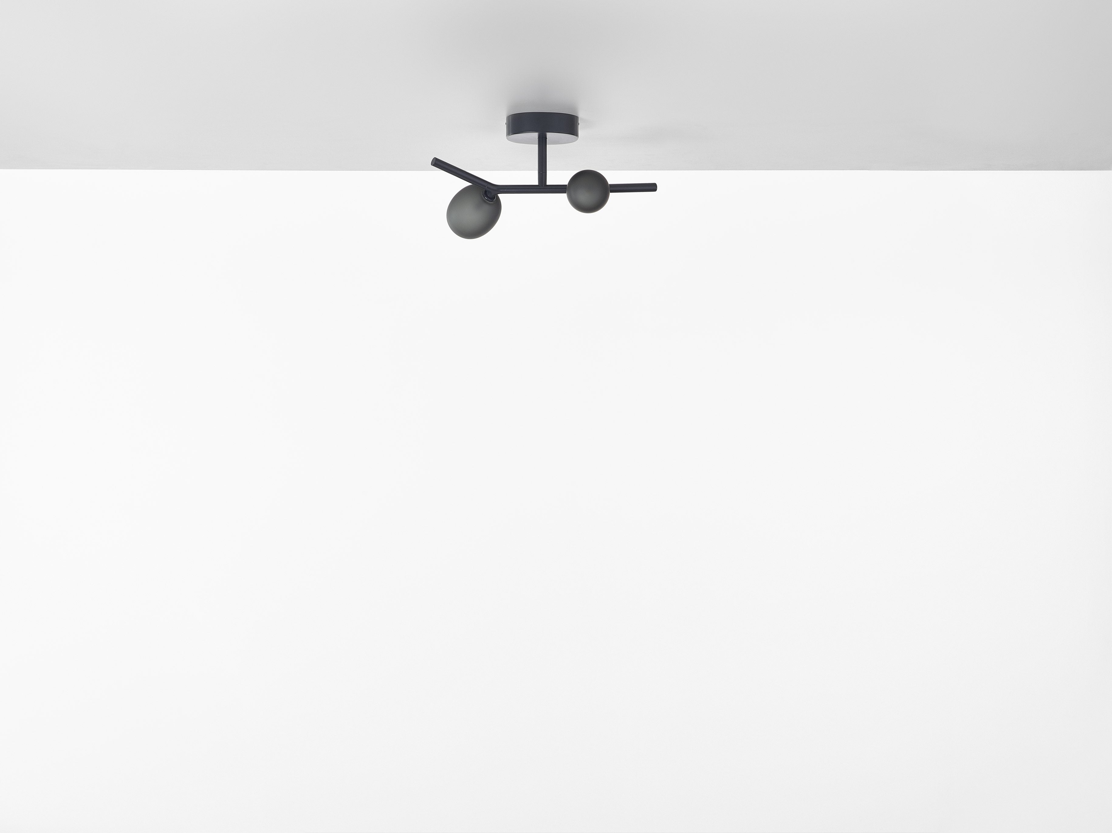 Lampa sufitowa IVY szkło matowe, marka Brokis