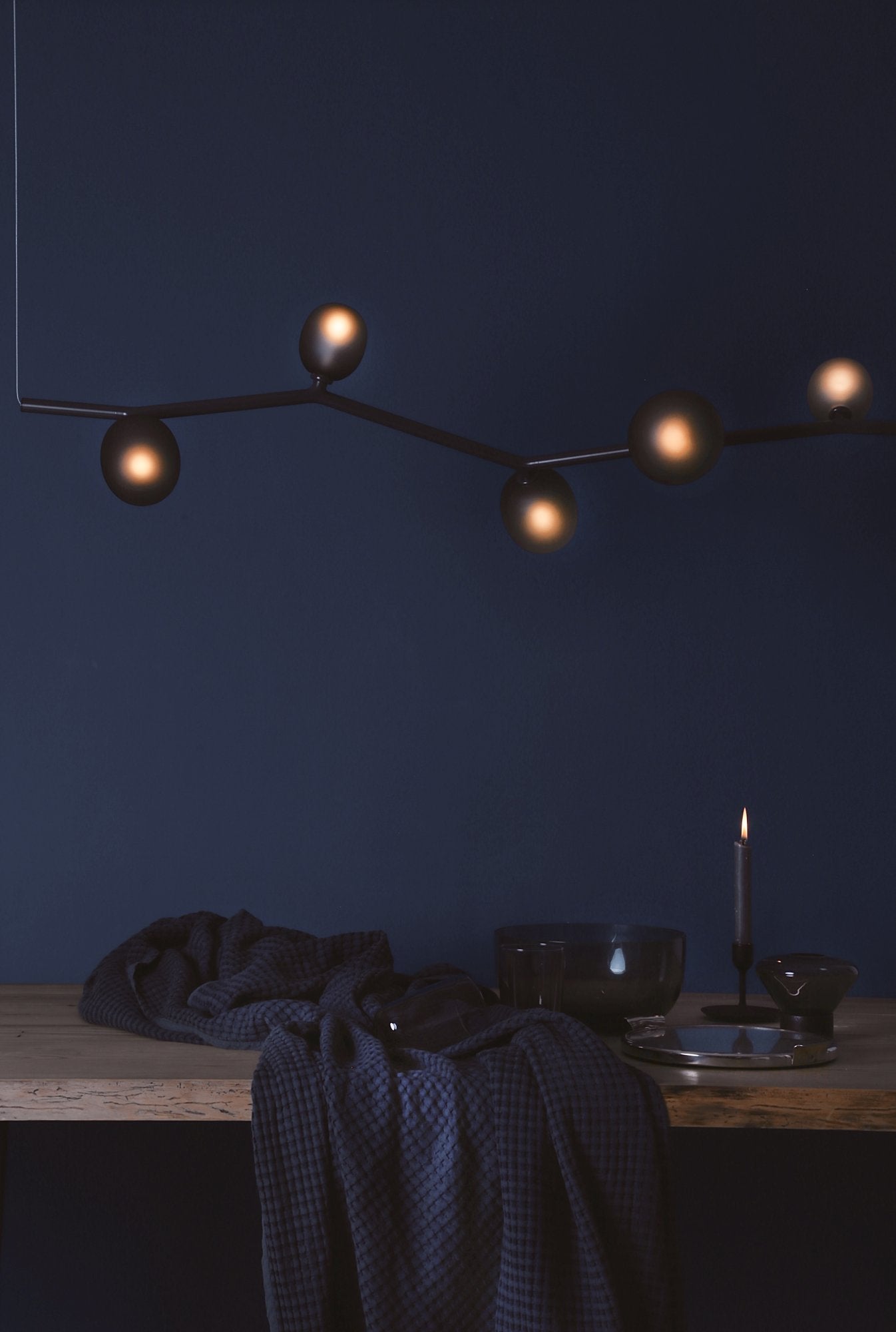 Efeu -Hanglampe - horizontales mattes Glas