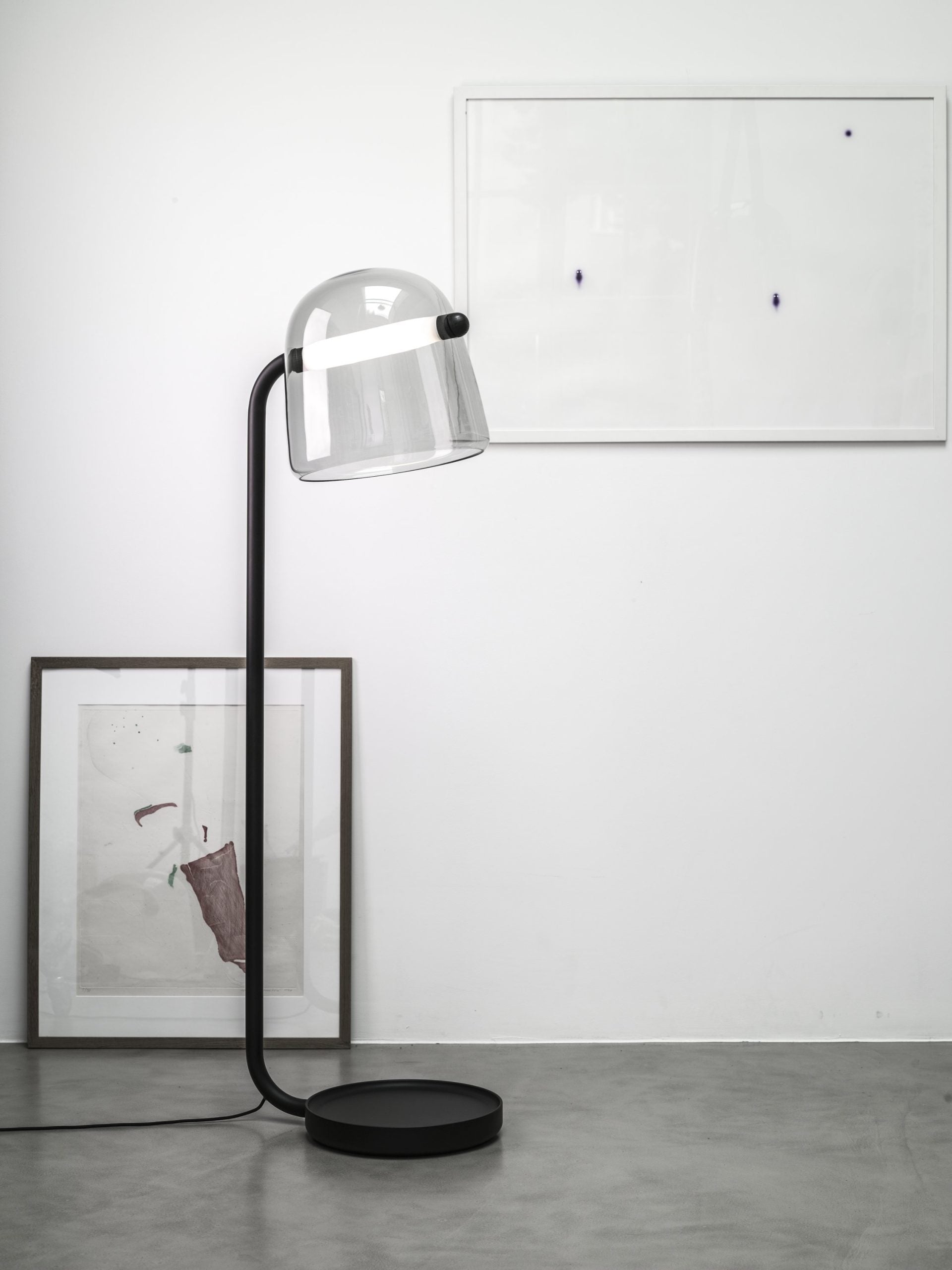 Vloerlamp MONA zwarte voet