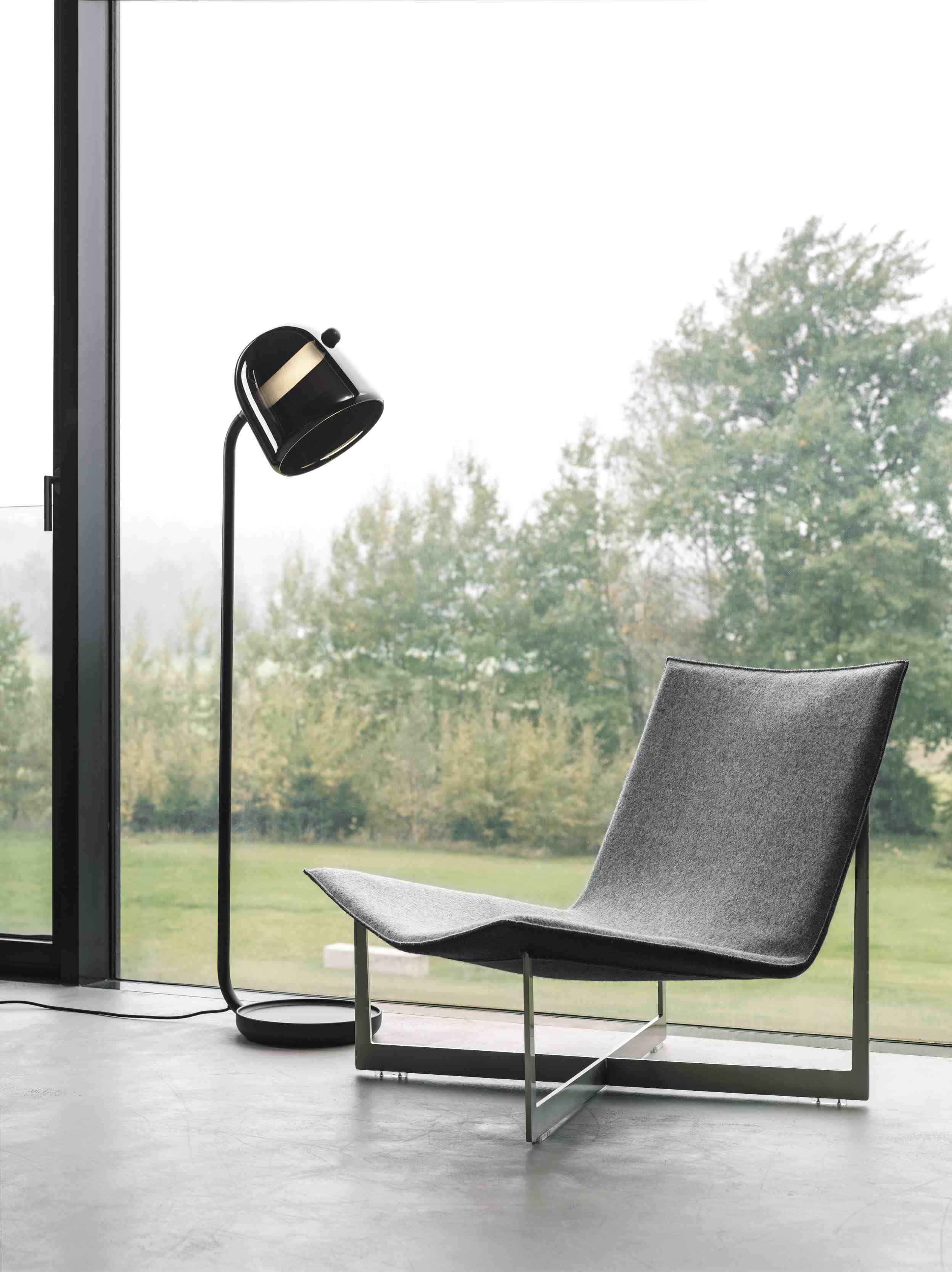 Vloerlamp MONA zwarte voet
