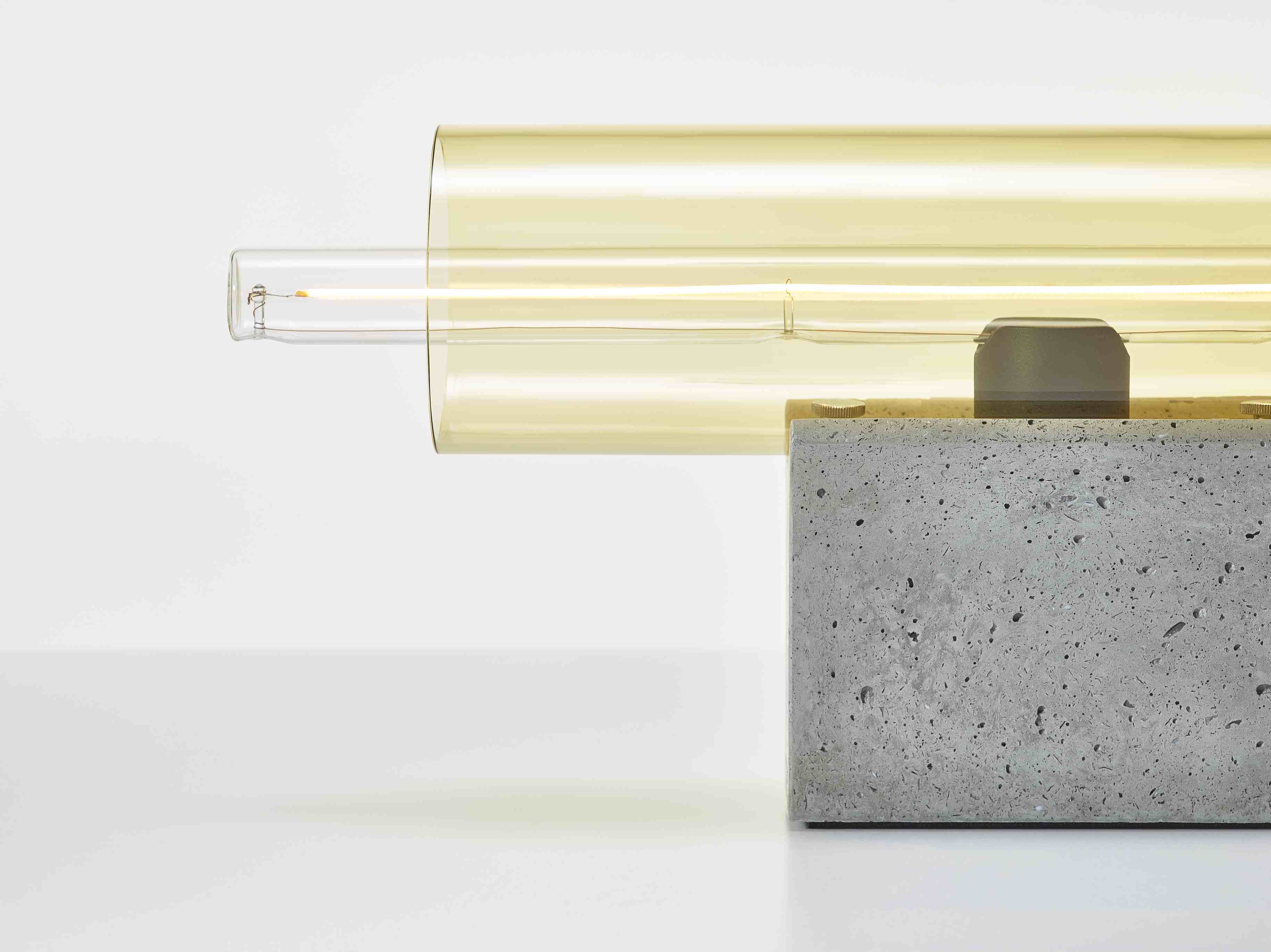 Lampa stołowa OVERLAY beton – szkło