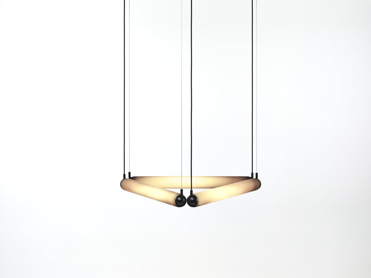 Hanglamp PURO CONTOUR - DRIEHOEK mat glas