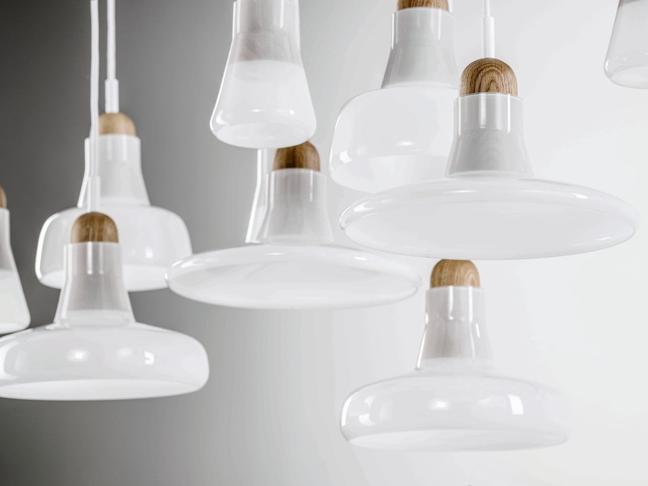 Schatten PC895 Schatten PC895 glänzendes Glas