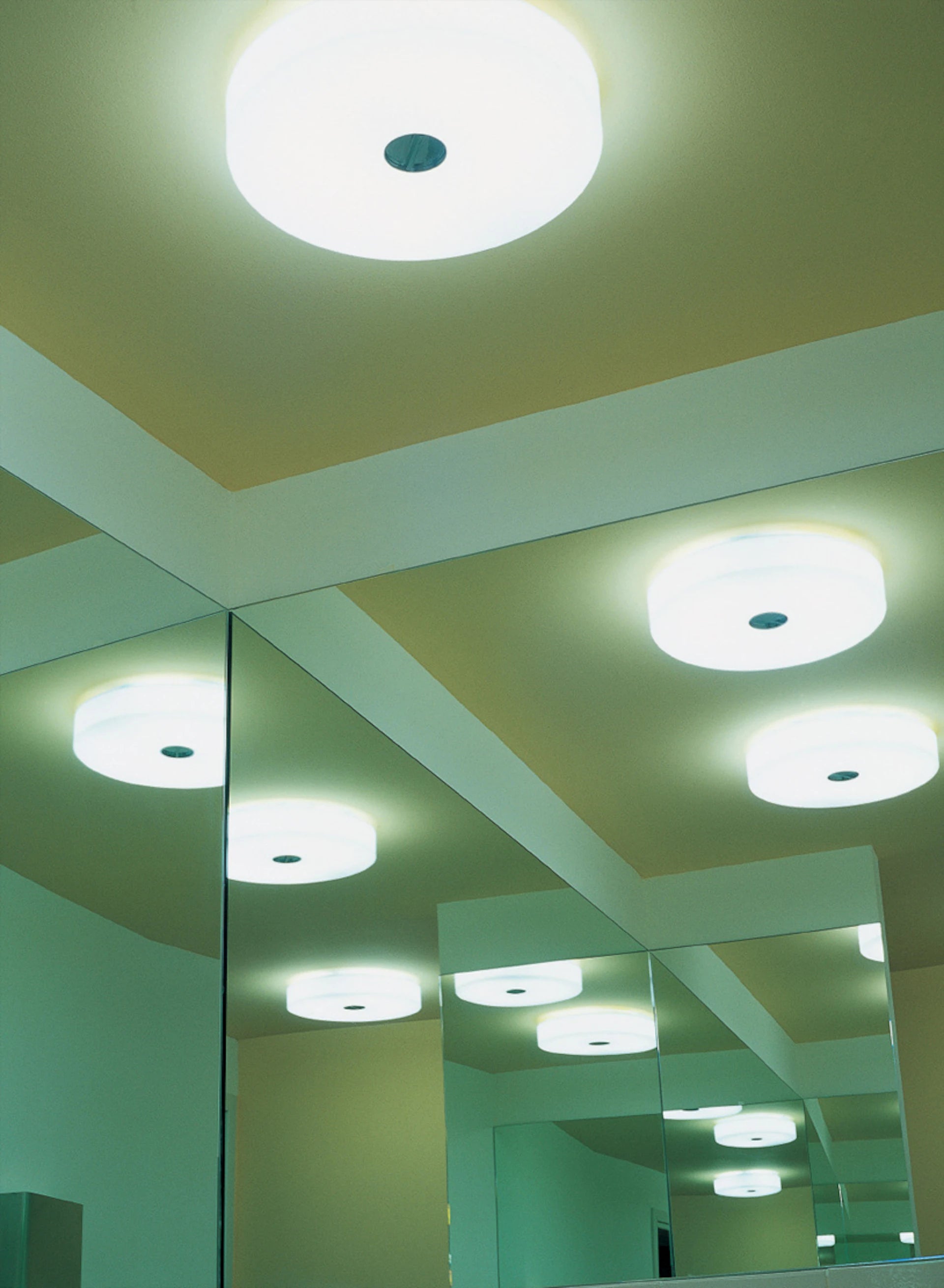 Plafond BUTTON opaalglas