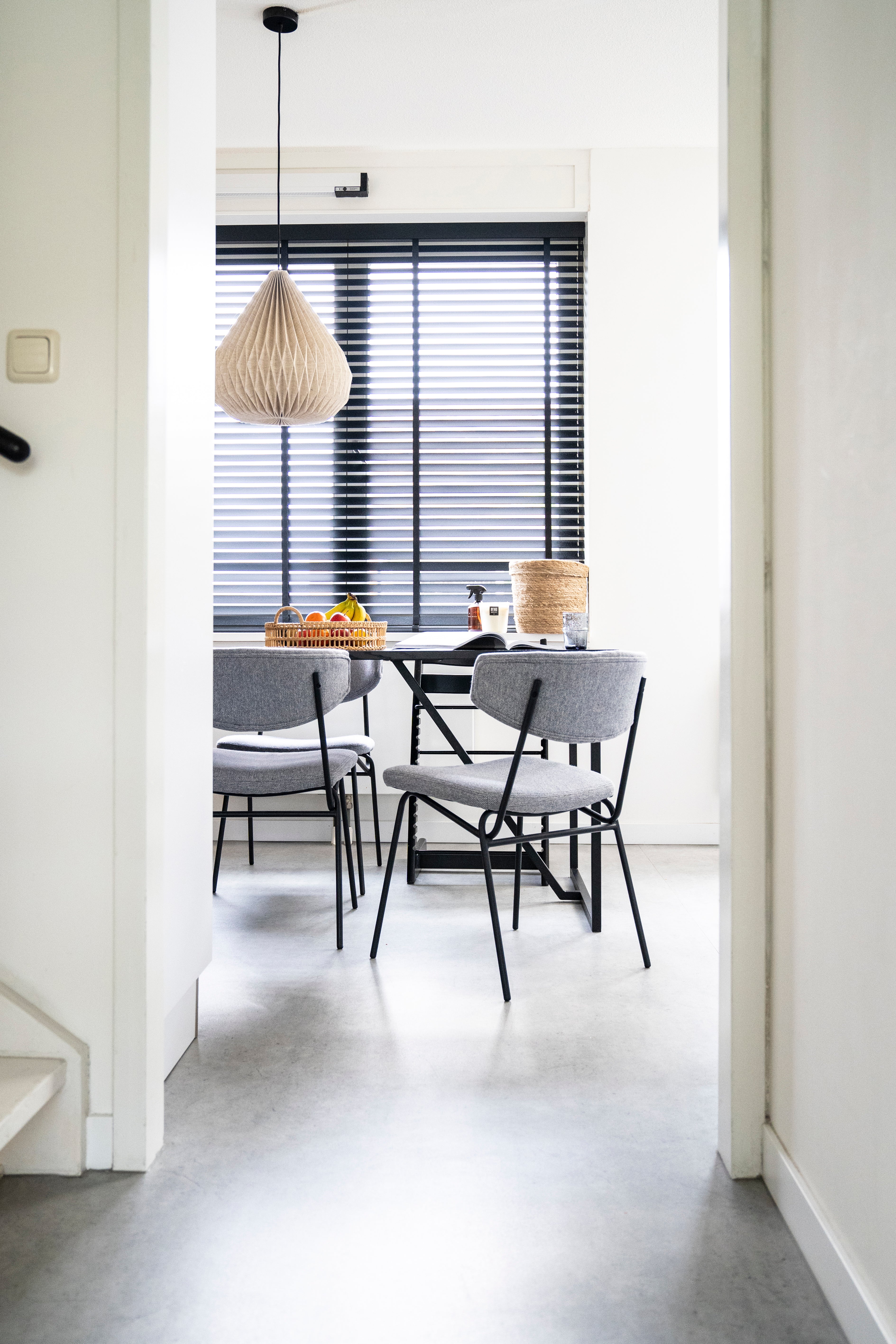 ZUKI Pendant Lamp in Paper and Linen