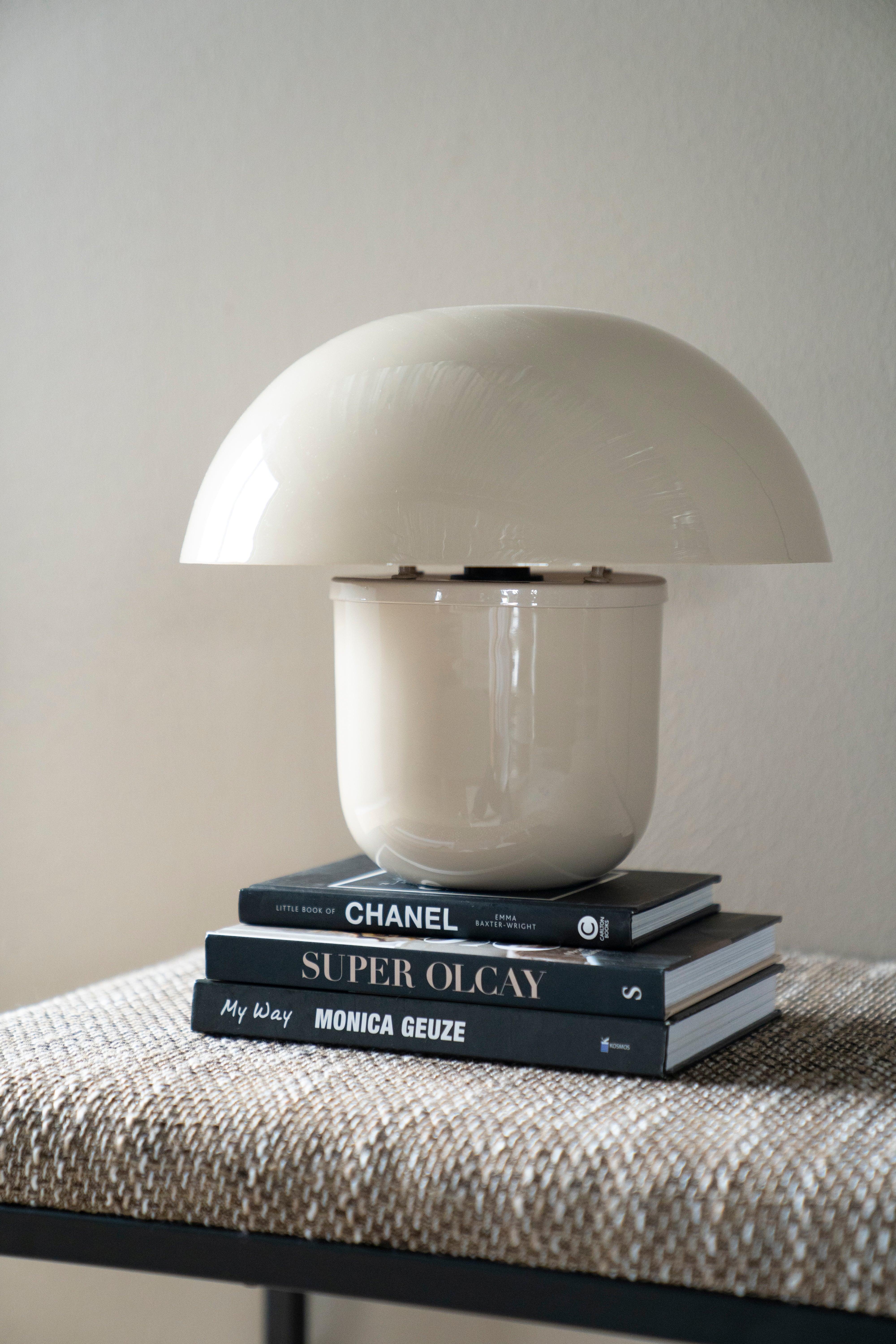 TOAD table lamp beige