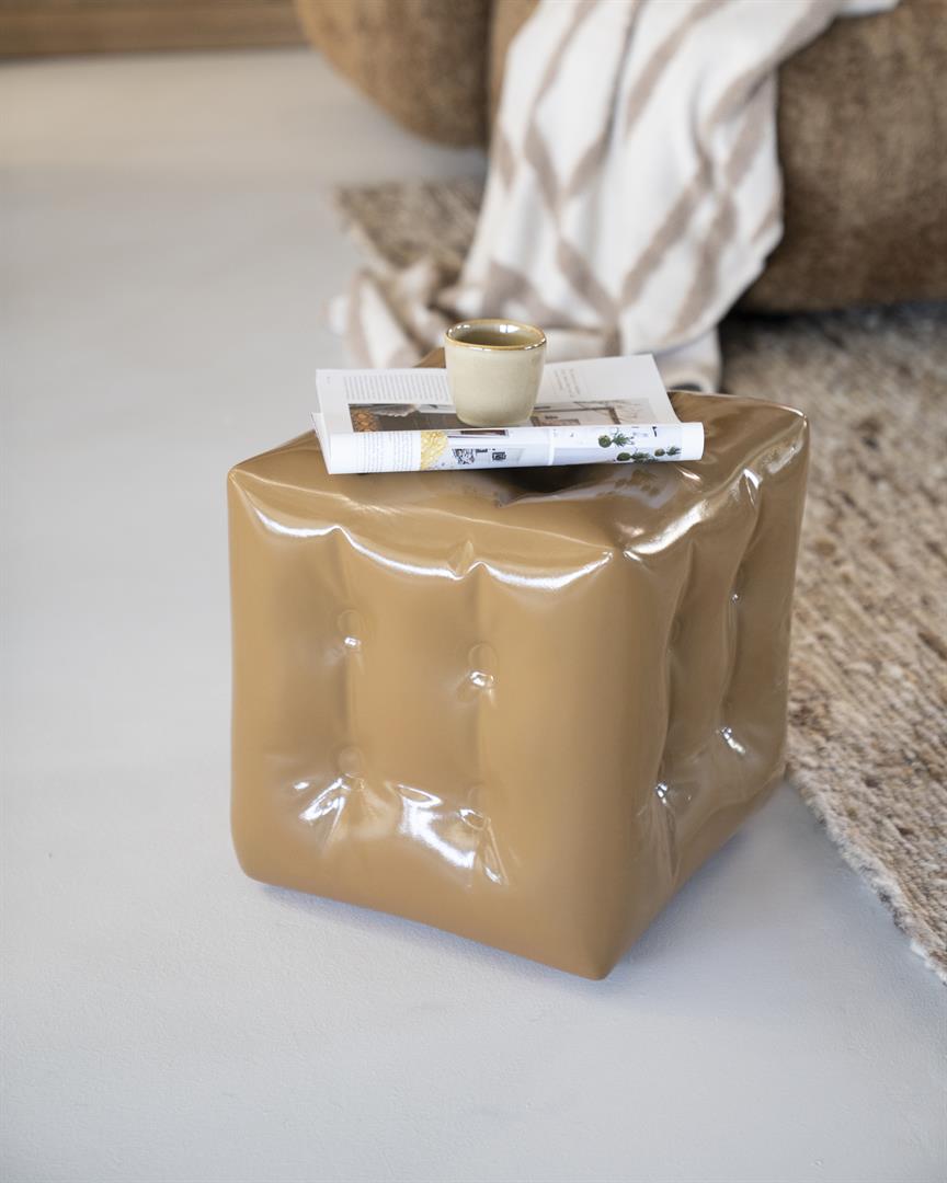 CAPTI mustard stool