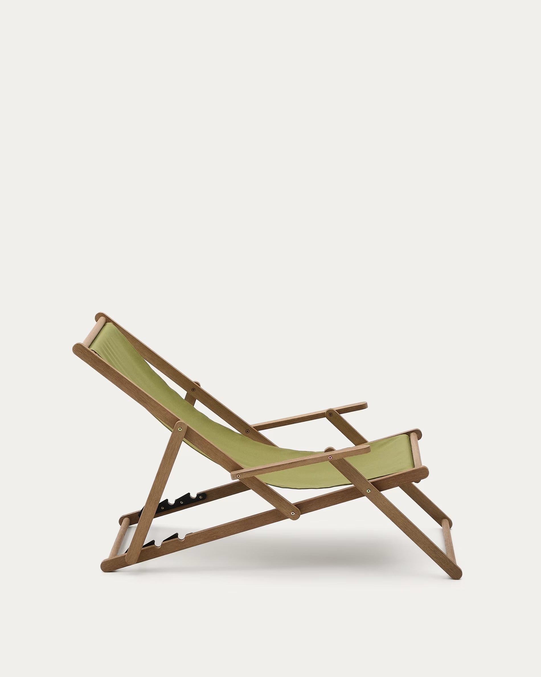 Vilara Green deckchair with an acacia base
