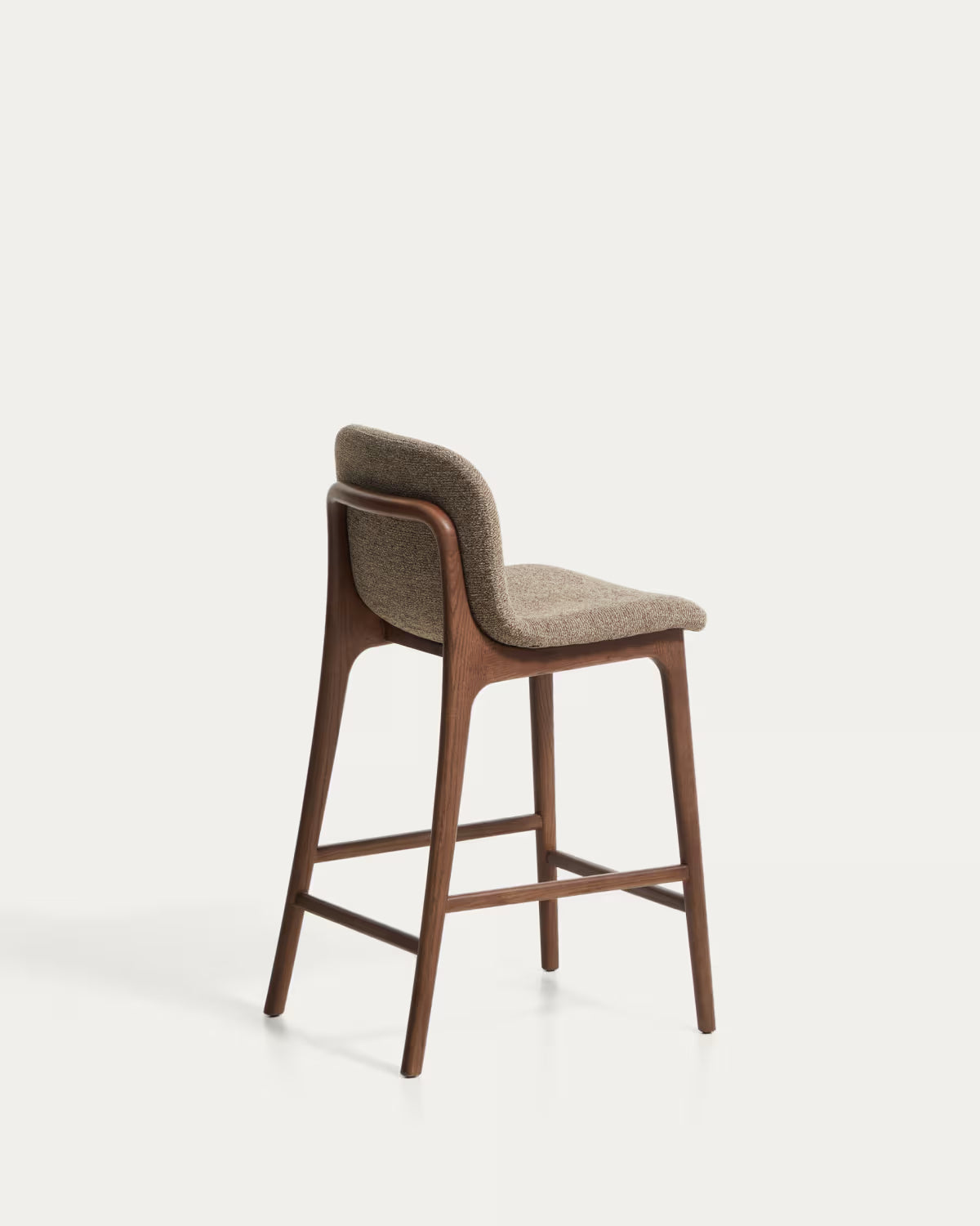 Hocker ELNOR bruin chenille met een eiken basis