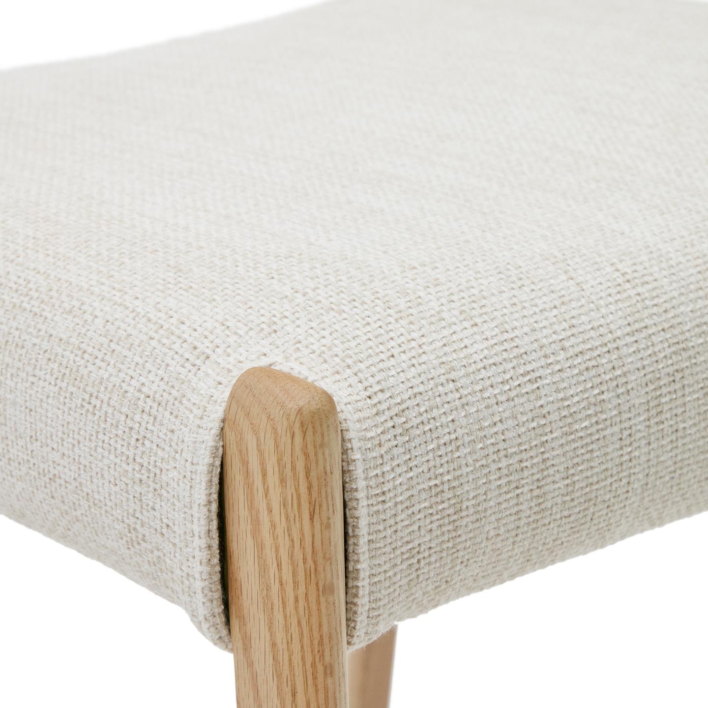 CUDIA chair in beige chenille with an oak base