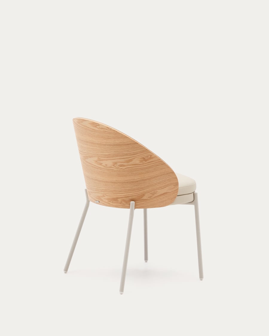 EAMY stoel beige ecologisch leer met essenhouten afwerking