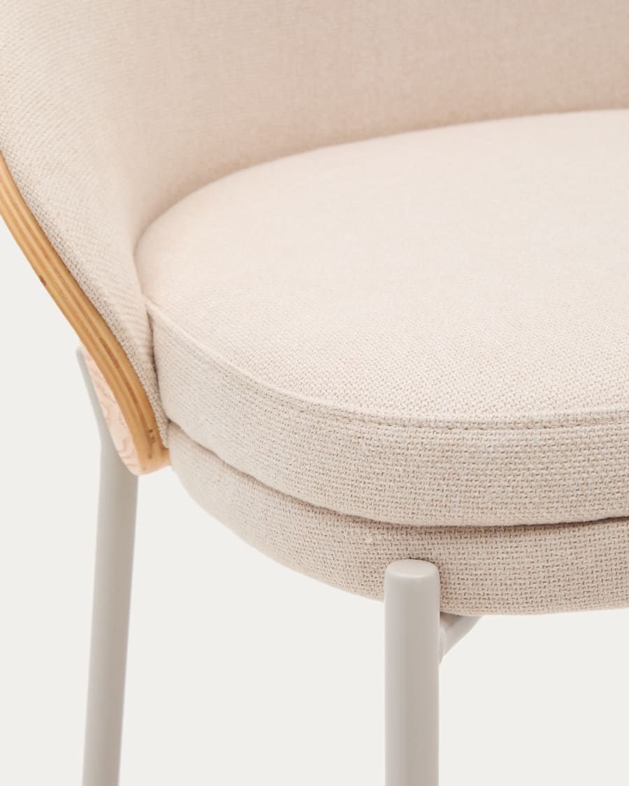 EAMY barstoel beige chenille met essenhouten afwerking