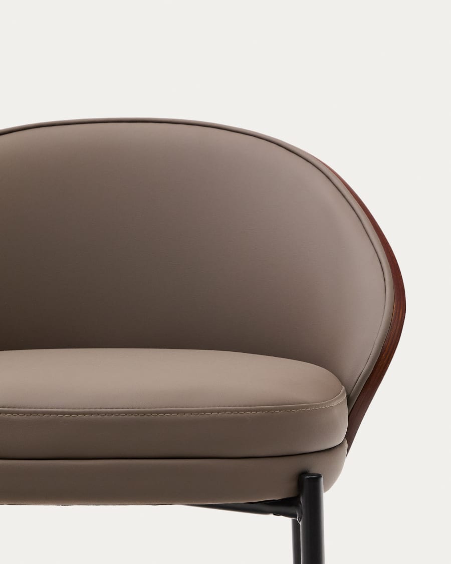 Barkruk EAMY bruin kunstleer met notenhouten afwerking