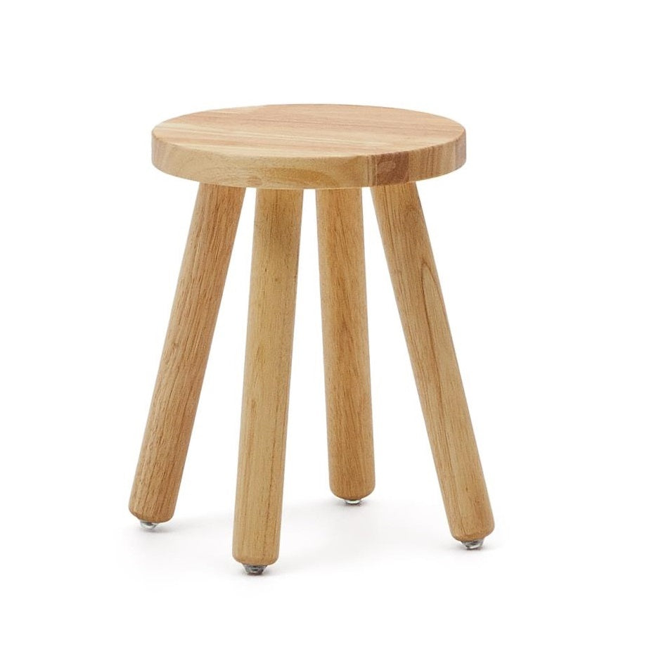 Stołek dziecięcy DILCIA lite drewno kauczukowe La Forma Eye on Design