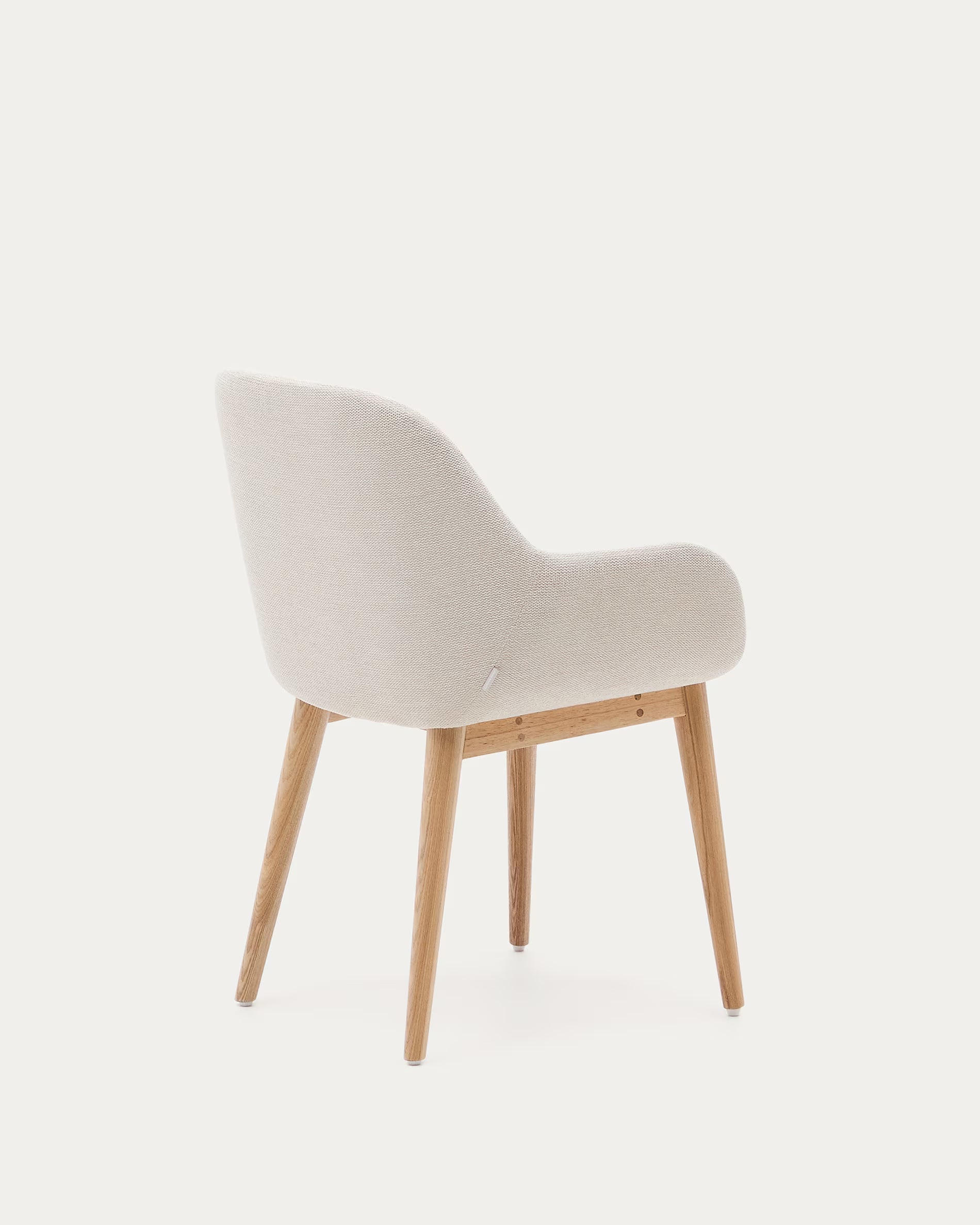 KONNA stoel beige chenille met een essen basis