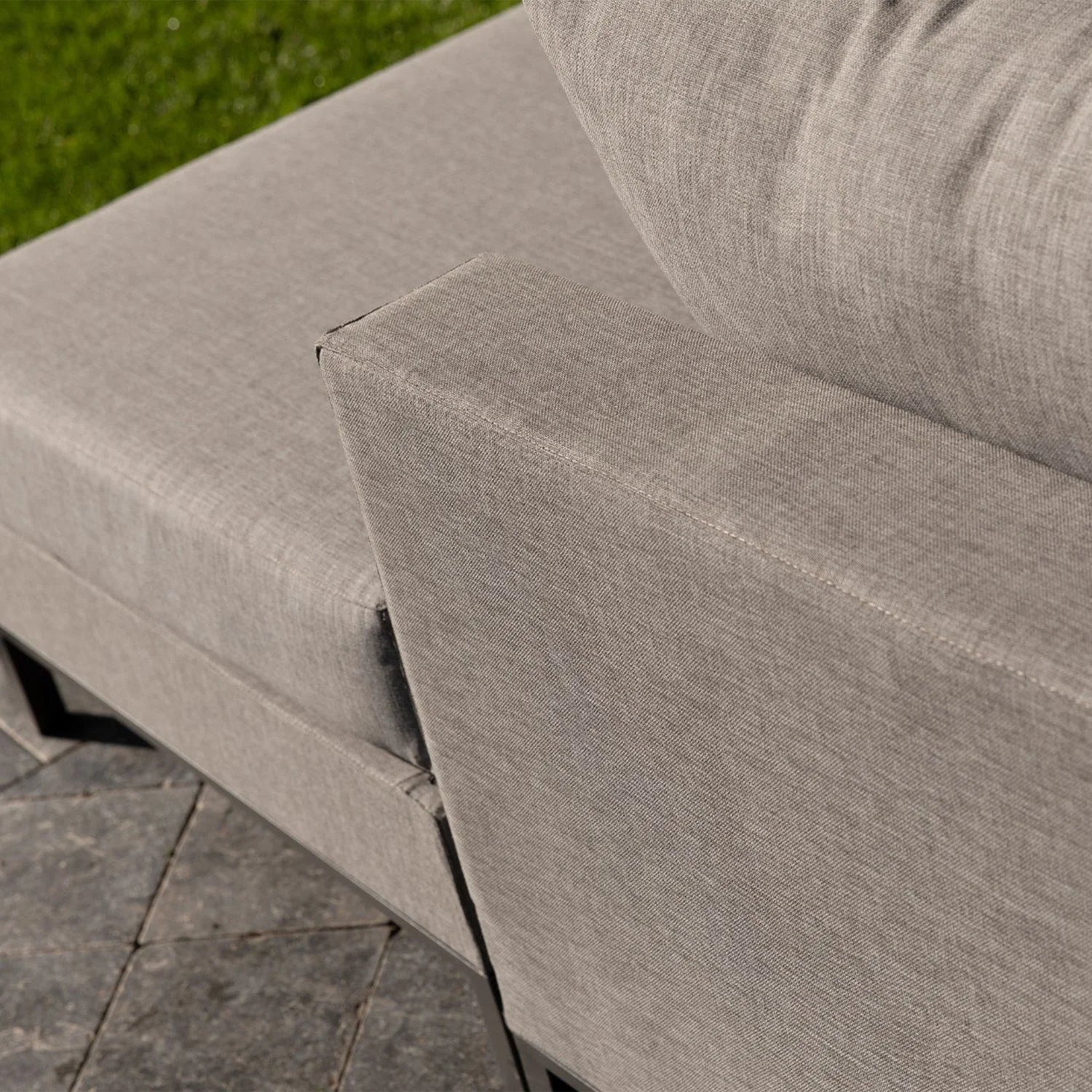 Right-facing garden corner sofa SICILIE beige