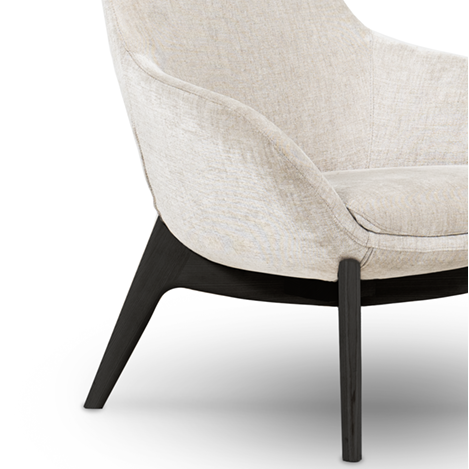 Fauteuil CLASSIC gestoffeerd met houten basis