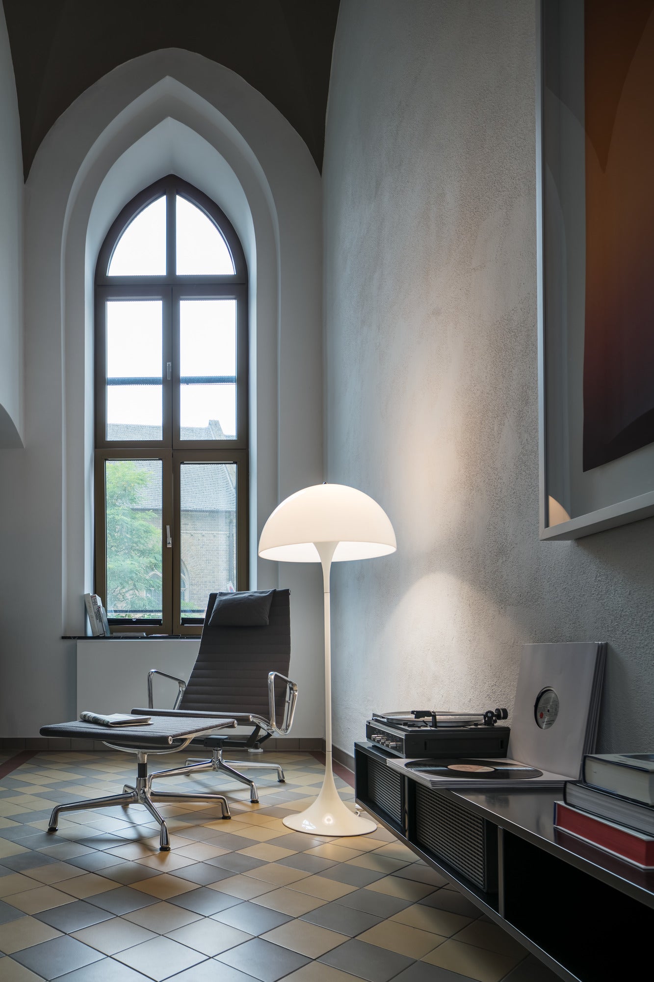 PANTHELLA Floor Lamp White