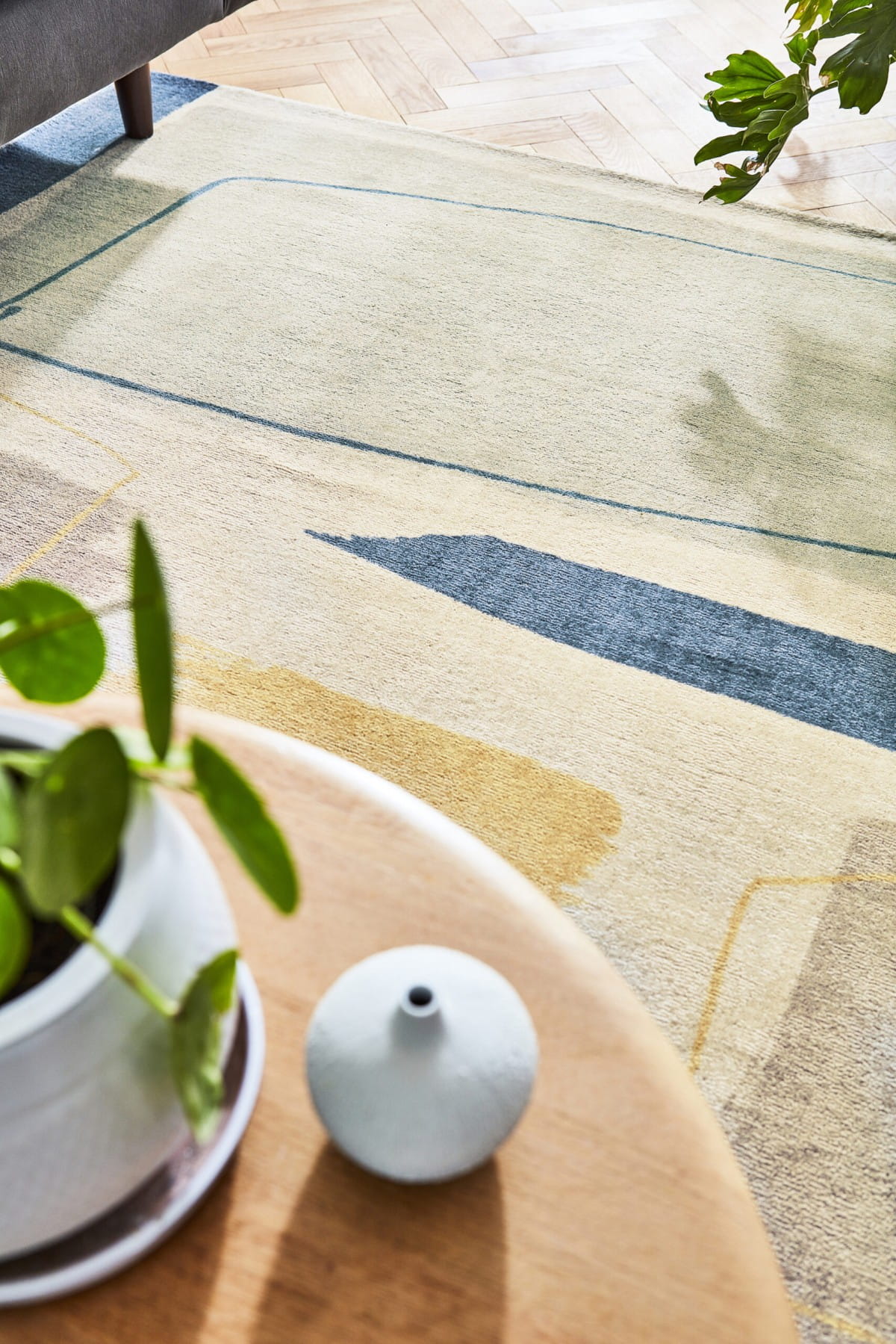 Teppich KOMPOSITION PAPAYA beige mit grünem