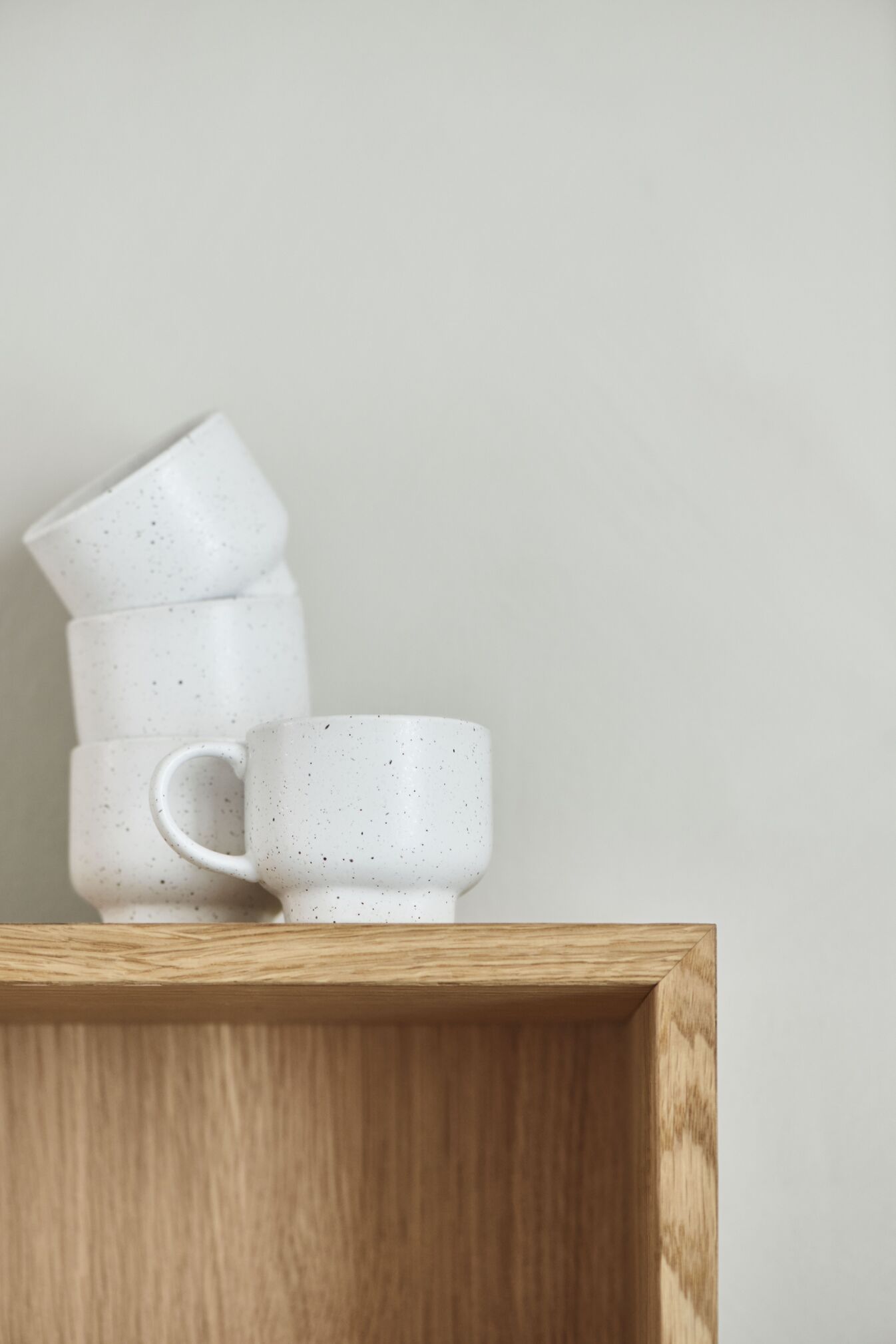 Kast CASE gebleekt eikenfineer