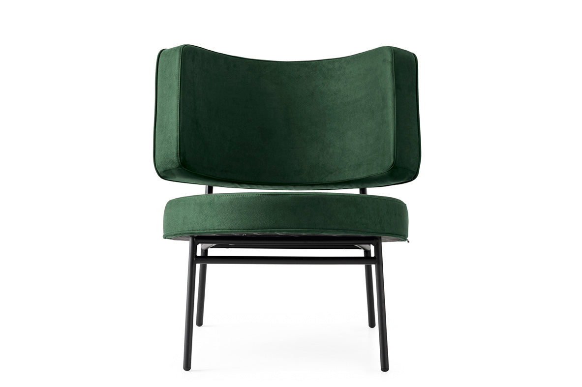 Fotel COCO tapicerowany z czarną podstawą – Calligaris