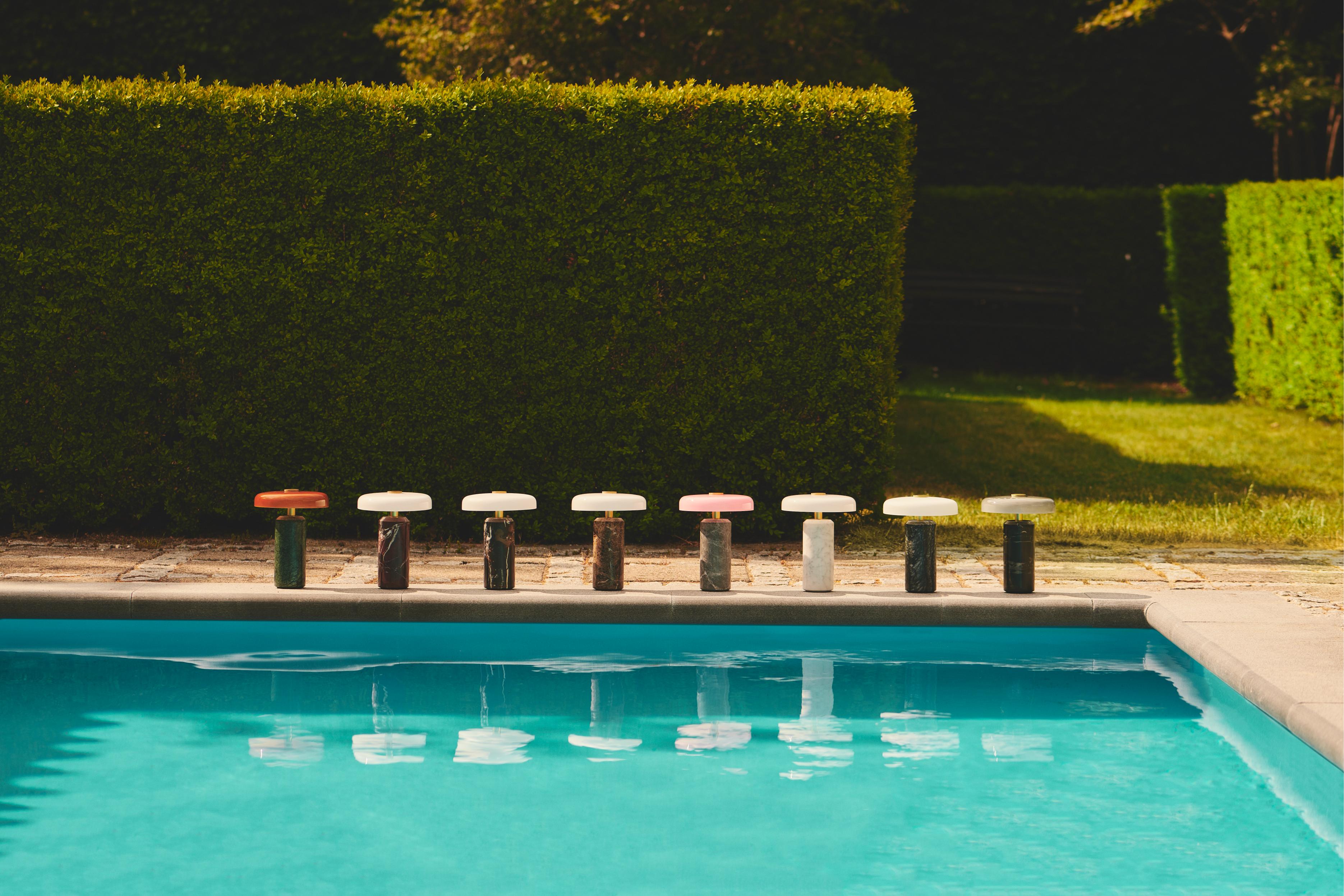 Portable lamp TRIP burgundy marble with milky white glass